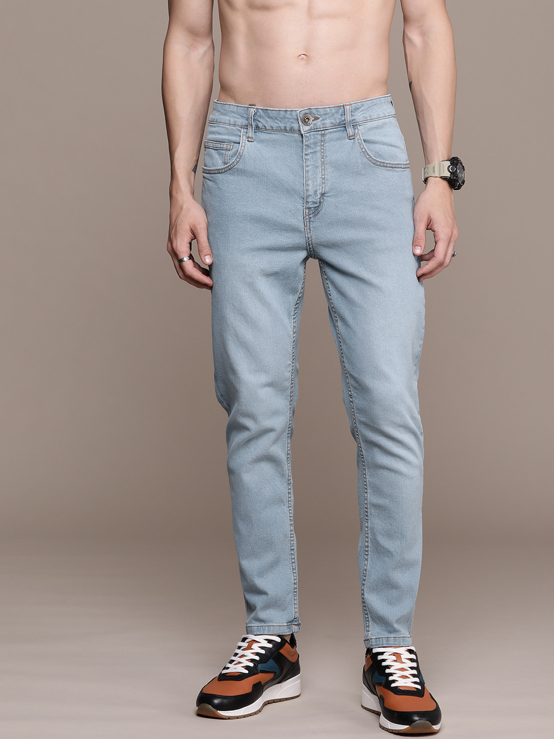 

Roadster Men Tapered Fit Light Fade Jeans, Blue