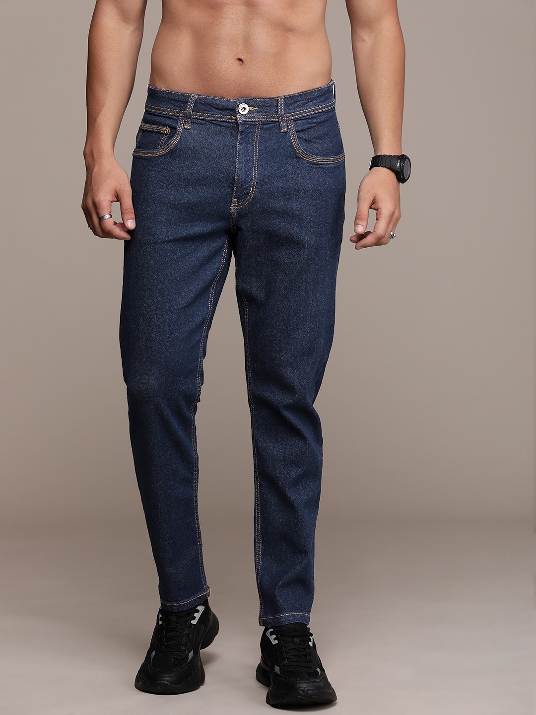 

Roadster Men Relaxed Fit Stretchable Jeans, Navy blue