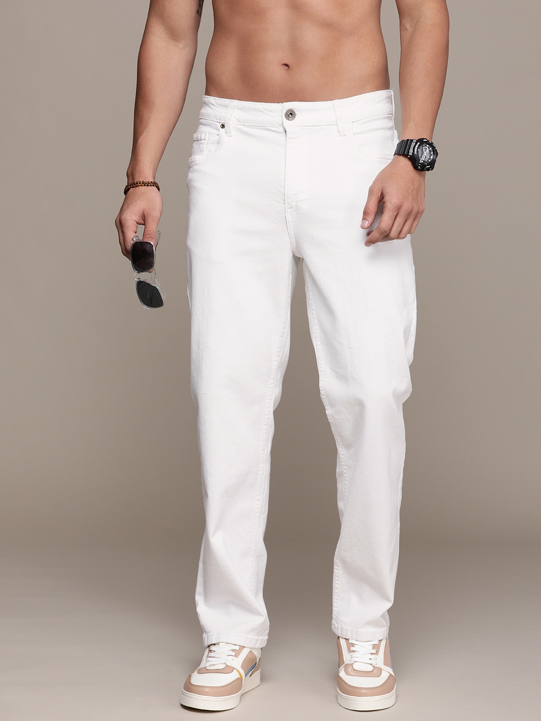 

Roadster Men Straight Fit Stretchable Jeans, White