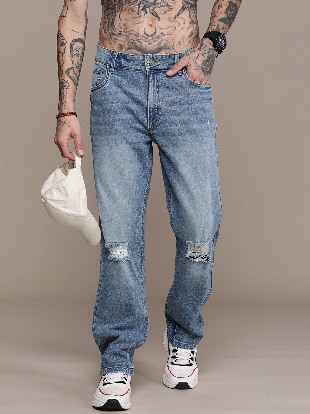 

Roadster Men Straight Fit Slash Knee Light Fade Stretchable Jeans, Blue
