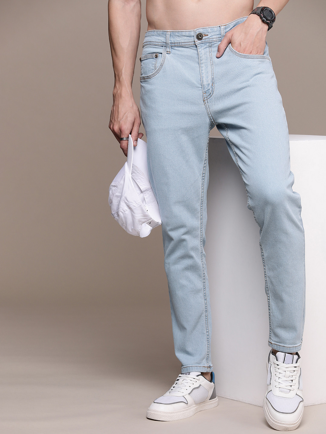 

Roadster Men Relaxed Fit Stretchable Jeans, Blue