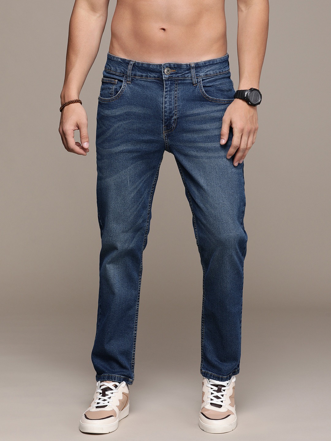 

Roadster Men Regular Fit Light Fade Jeans, Blue