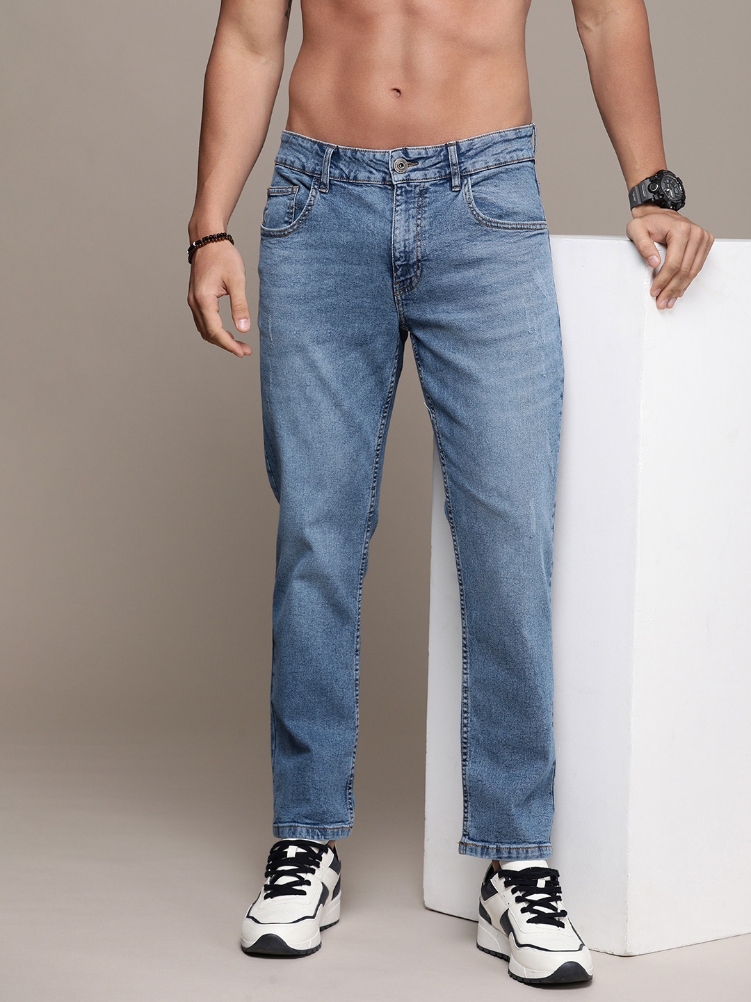 

Roadster Men Light Fade Stretchable Jeans, Blue