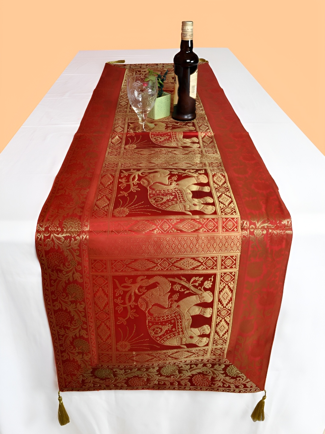 

Lal Haveli Red & Gold Toned Elephant Design Rectangular Table Runner