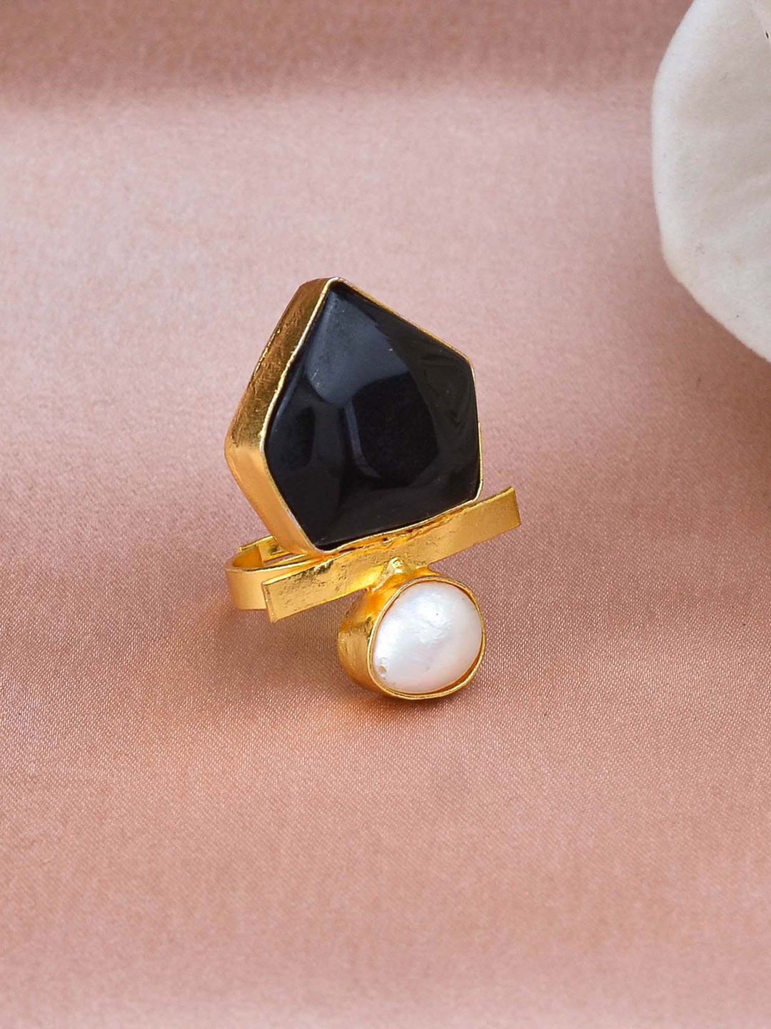 

ZURII Gold-Plated Stone Studded Crescent Statement Finger Ring