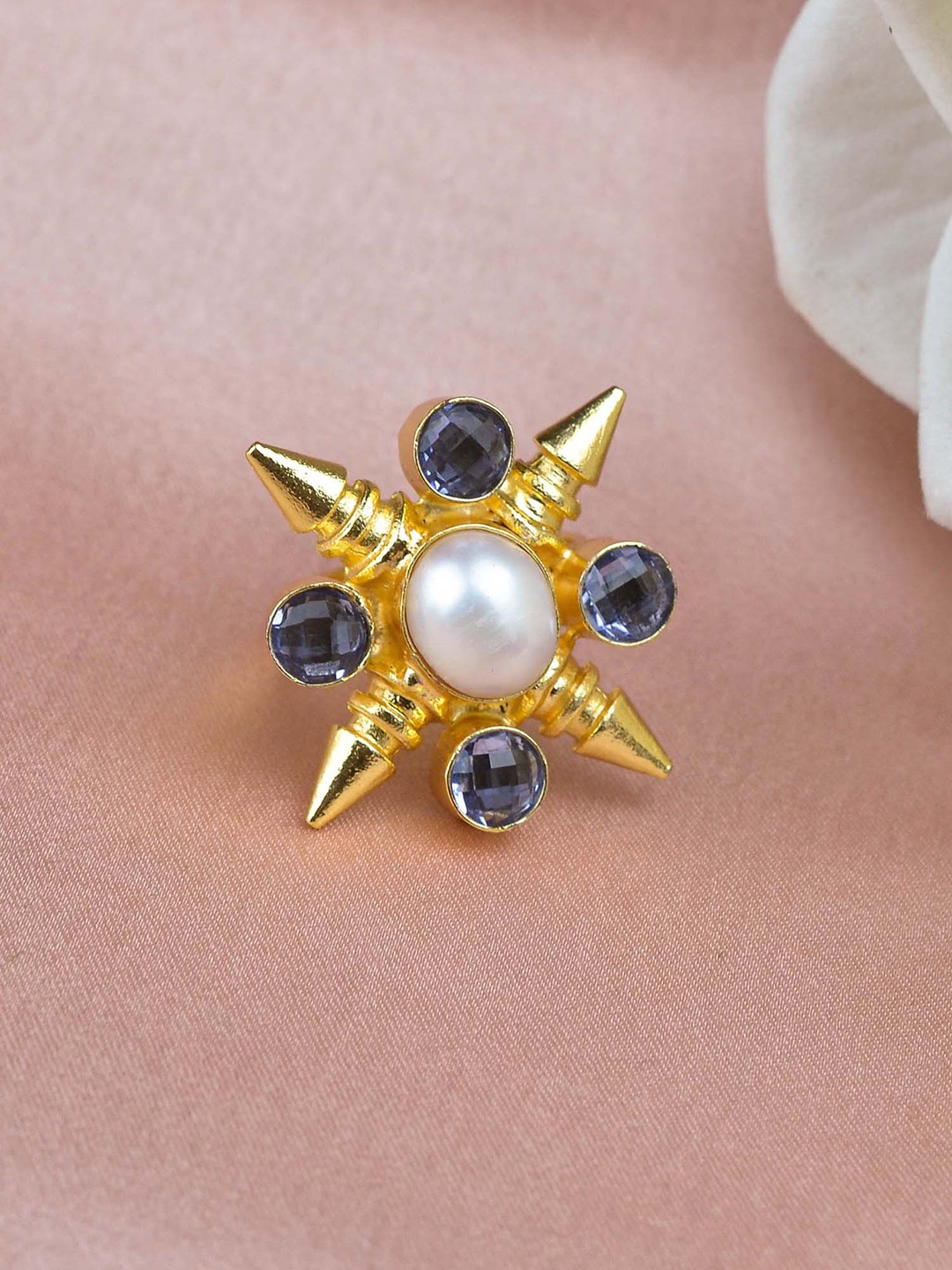 

ZURII Gold-Plated Stones Studded Cross Headed Statement Finger Ring