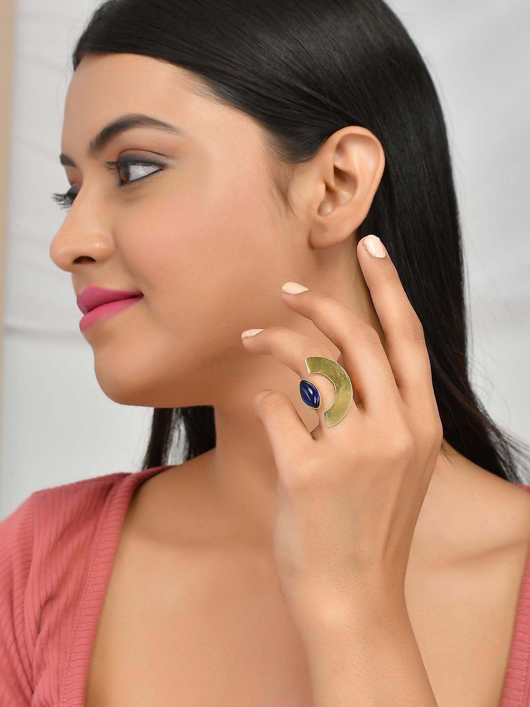 

ZURII Gold-Plated Stone Studded Crescent Statement Finger Ring