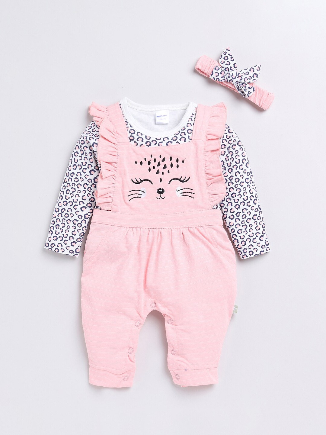 

Moms Love Girls Printed Cotton Dungaree With T-Shirt With Hairband, Peach