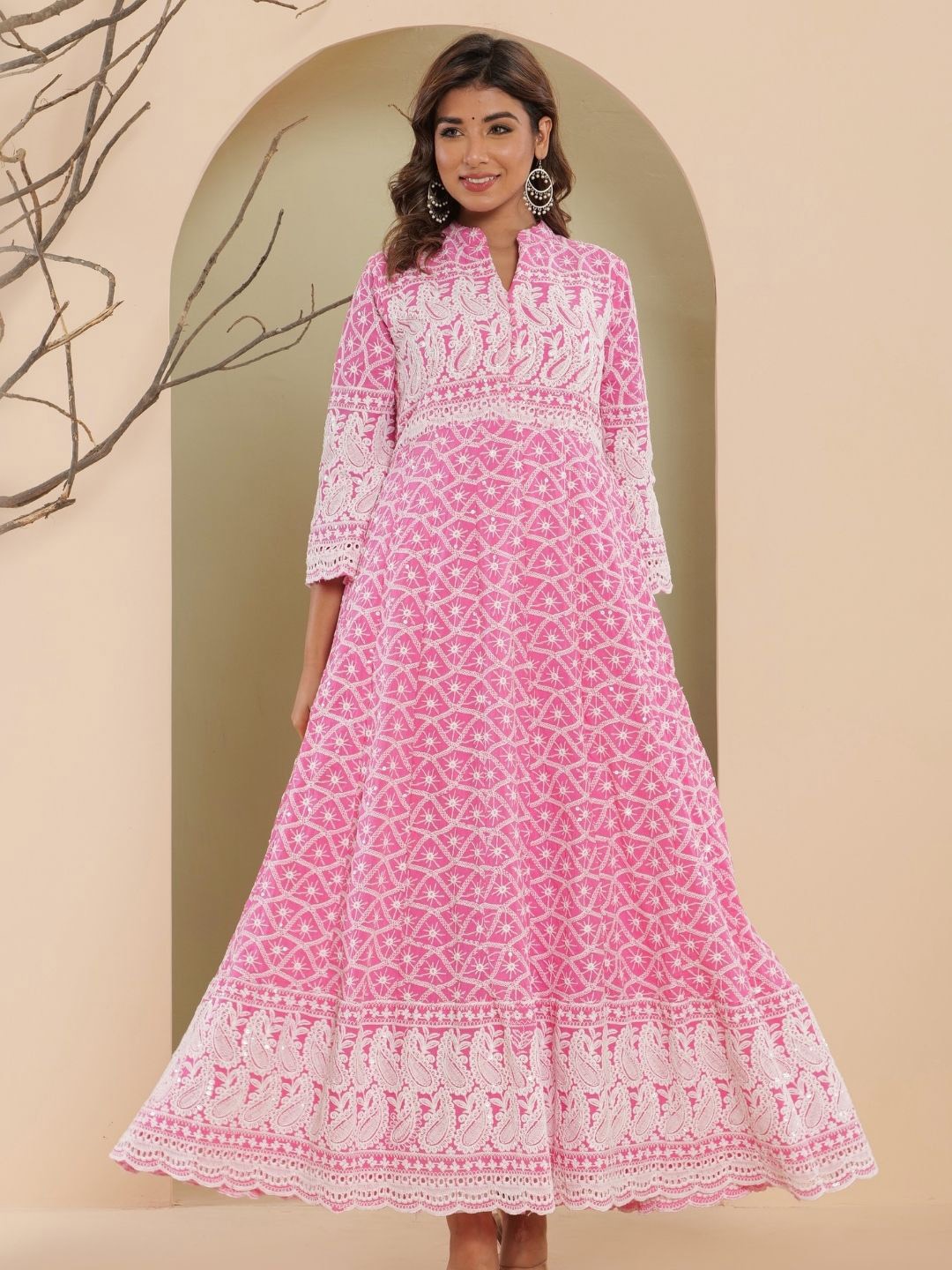 

HOUSE OF JAMOTI Embroidered Anarkali Kurta With Trousers, Pink