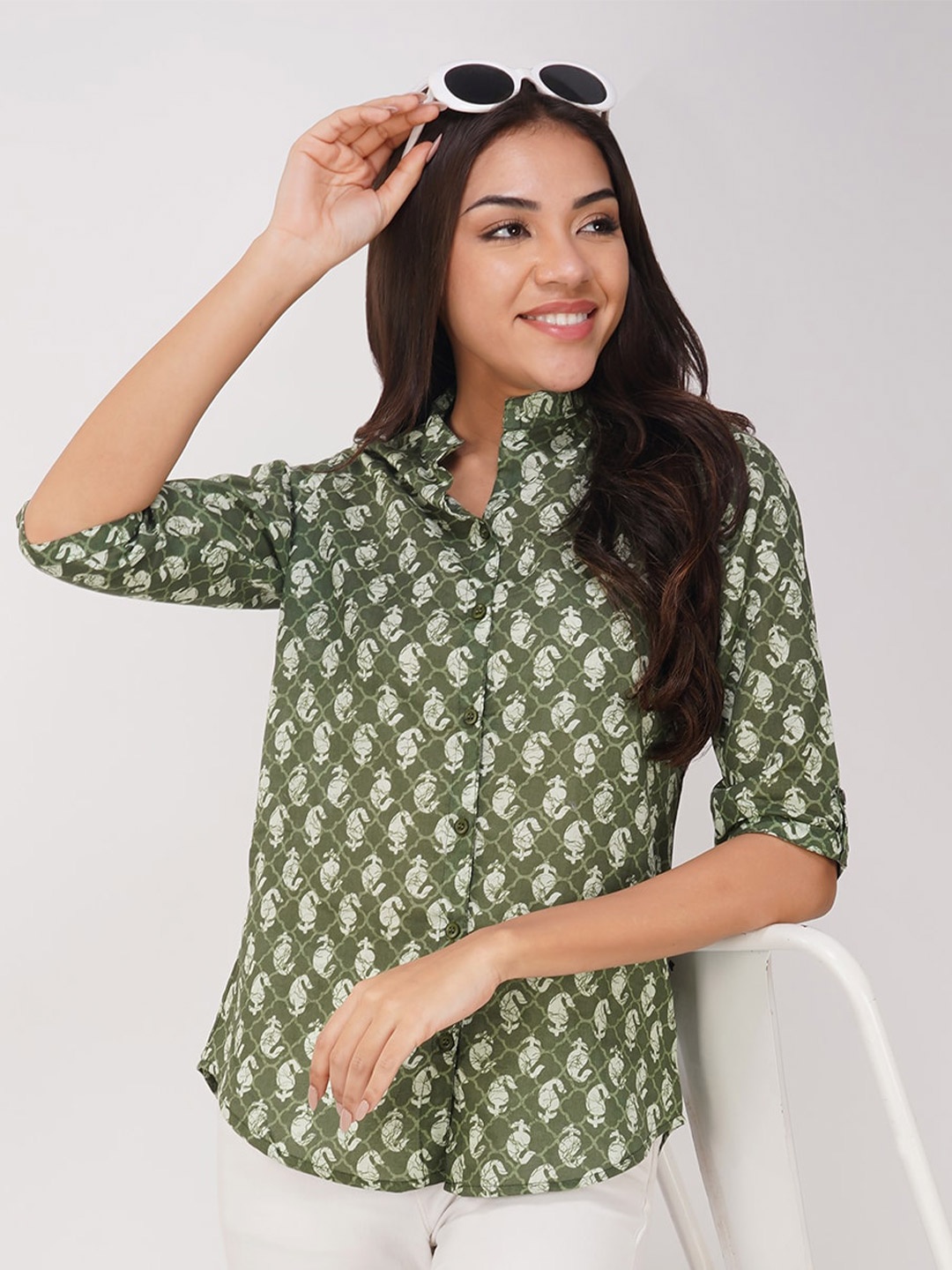 

Vastraa Fusion Ethnic Motifs Printed Mandarin Collar Cotton Shirt Style Top, Green
