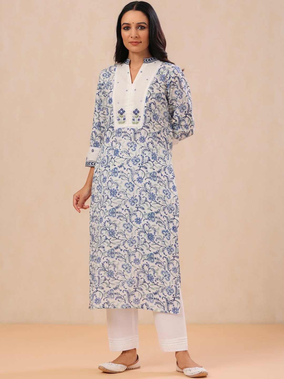 

Prakriti Jaipur Floral Printed Mirror Work Kurta, Blue