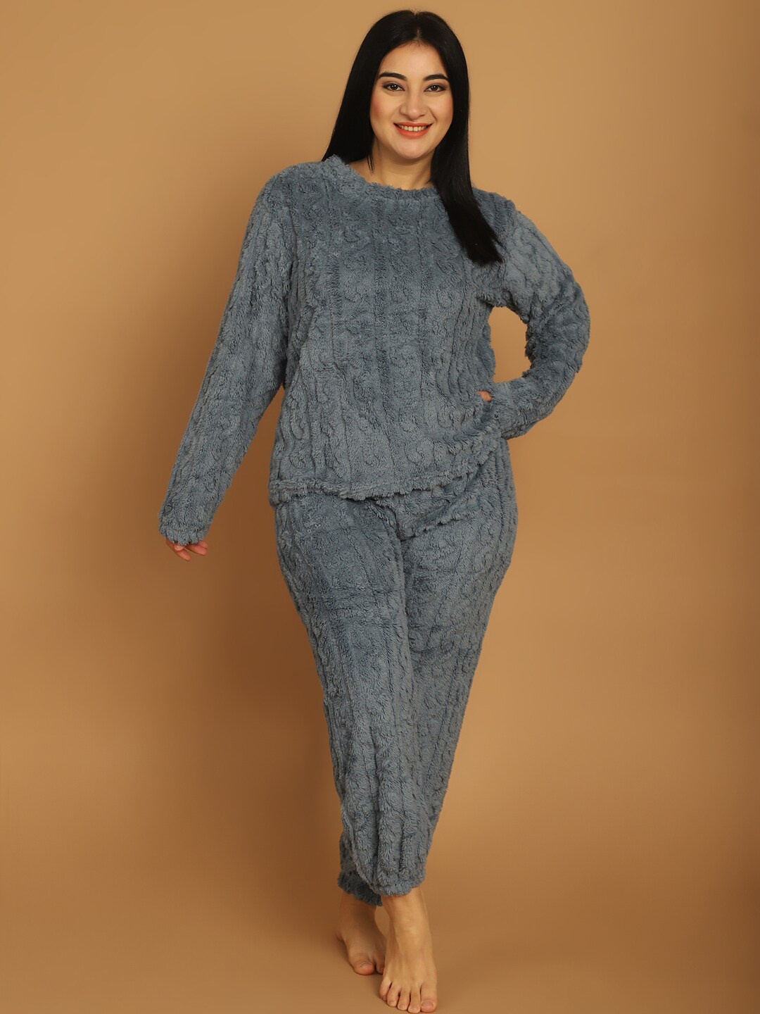 

TAG 7 Self Design Round Neck Night suit, Blue