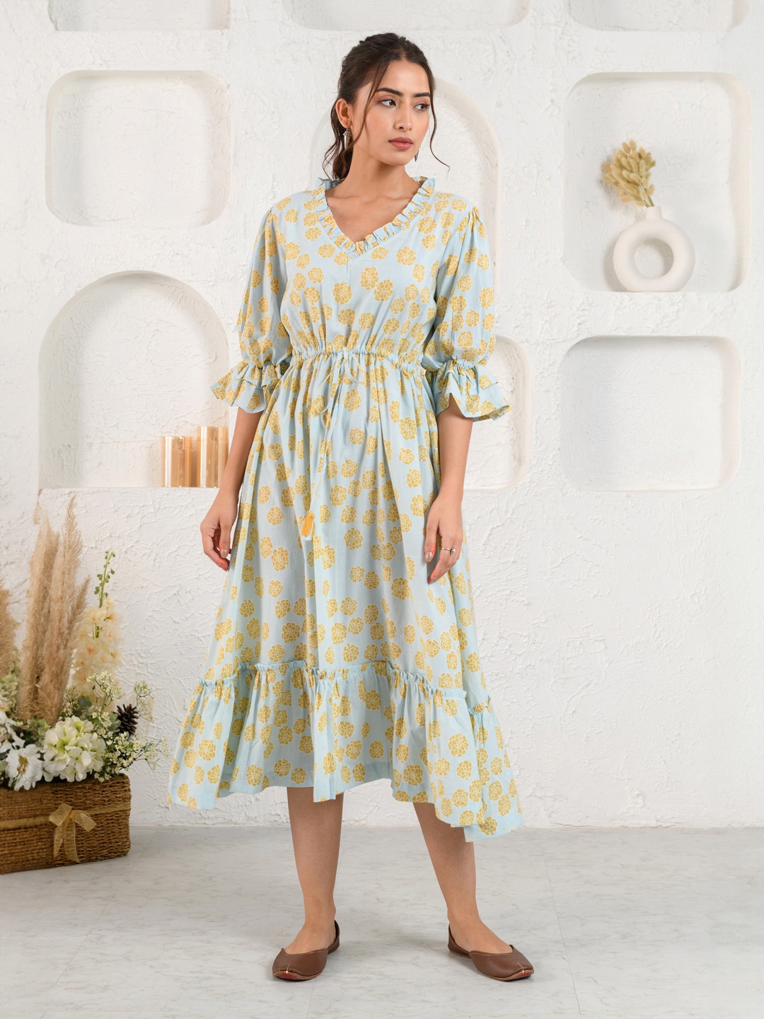 

Prakriti Jaipur Floral Printed V-Neck Puff Sleeves Gathered Cotton Fit & Flare Midi Dress, Blue