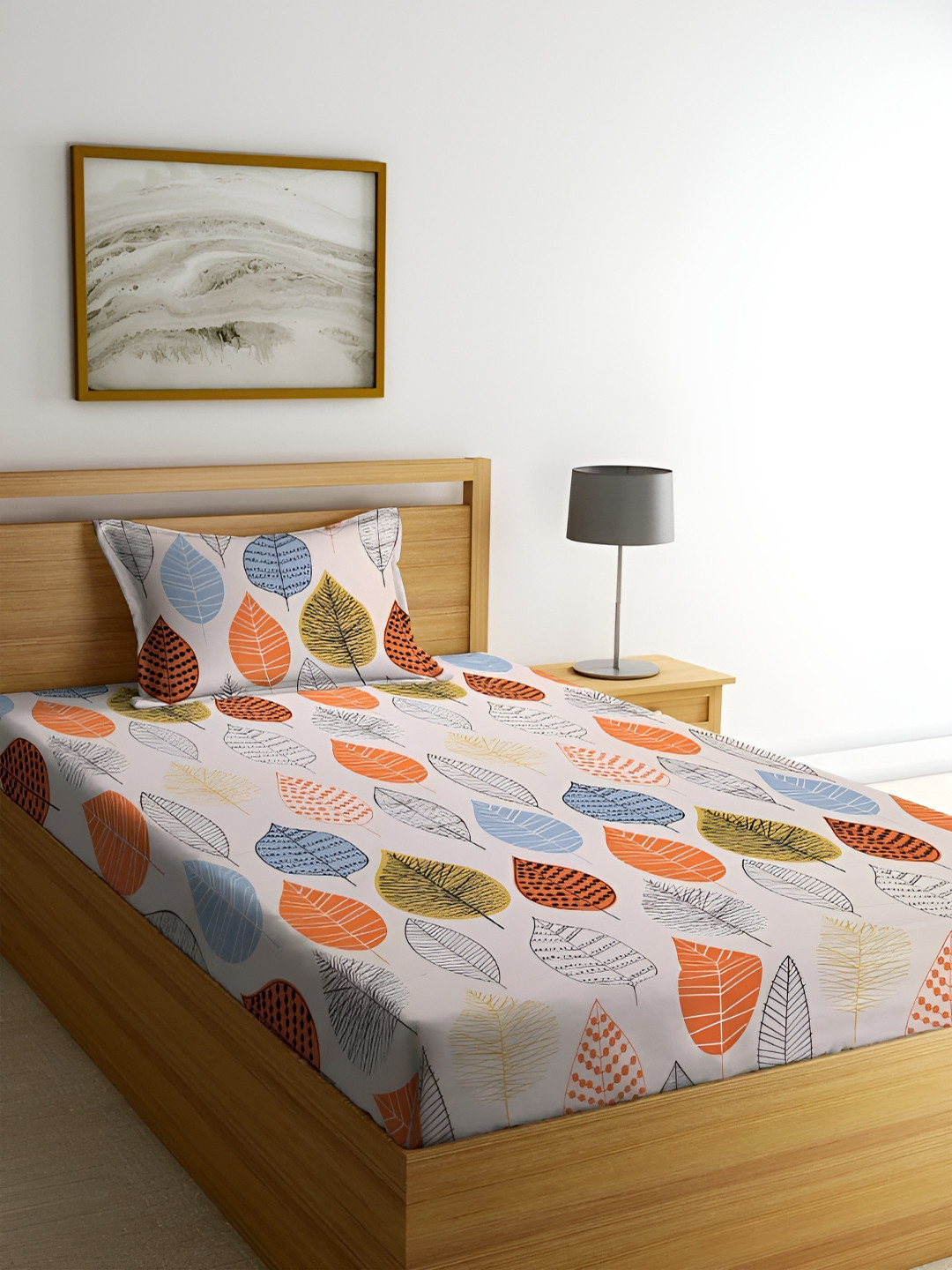 

DECOR VATIKA White & Orange Floral 144 TC Single Fitted Bedsheet with Pillow Cover