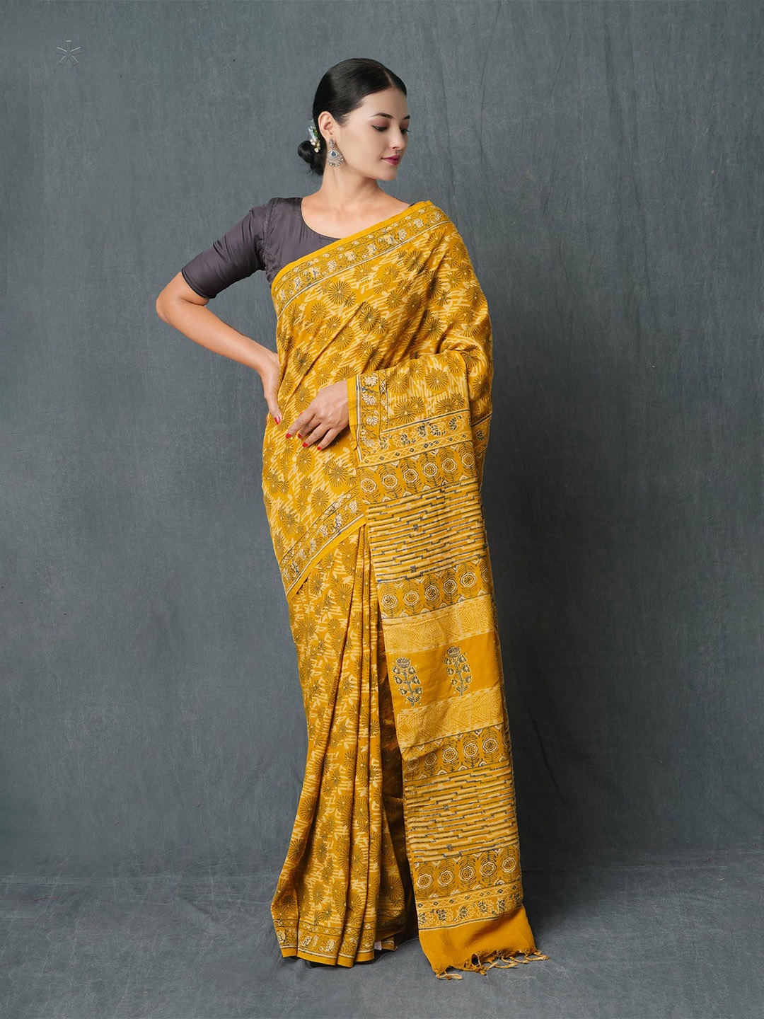 

Unnati Silks Batik Printed Chanderi Saree, Brown