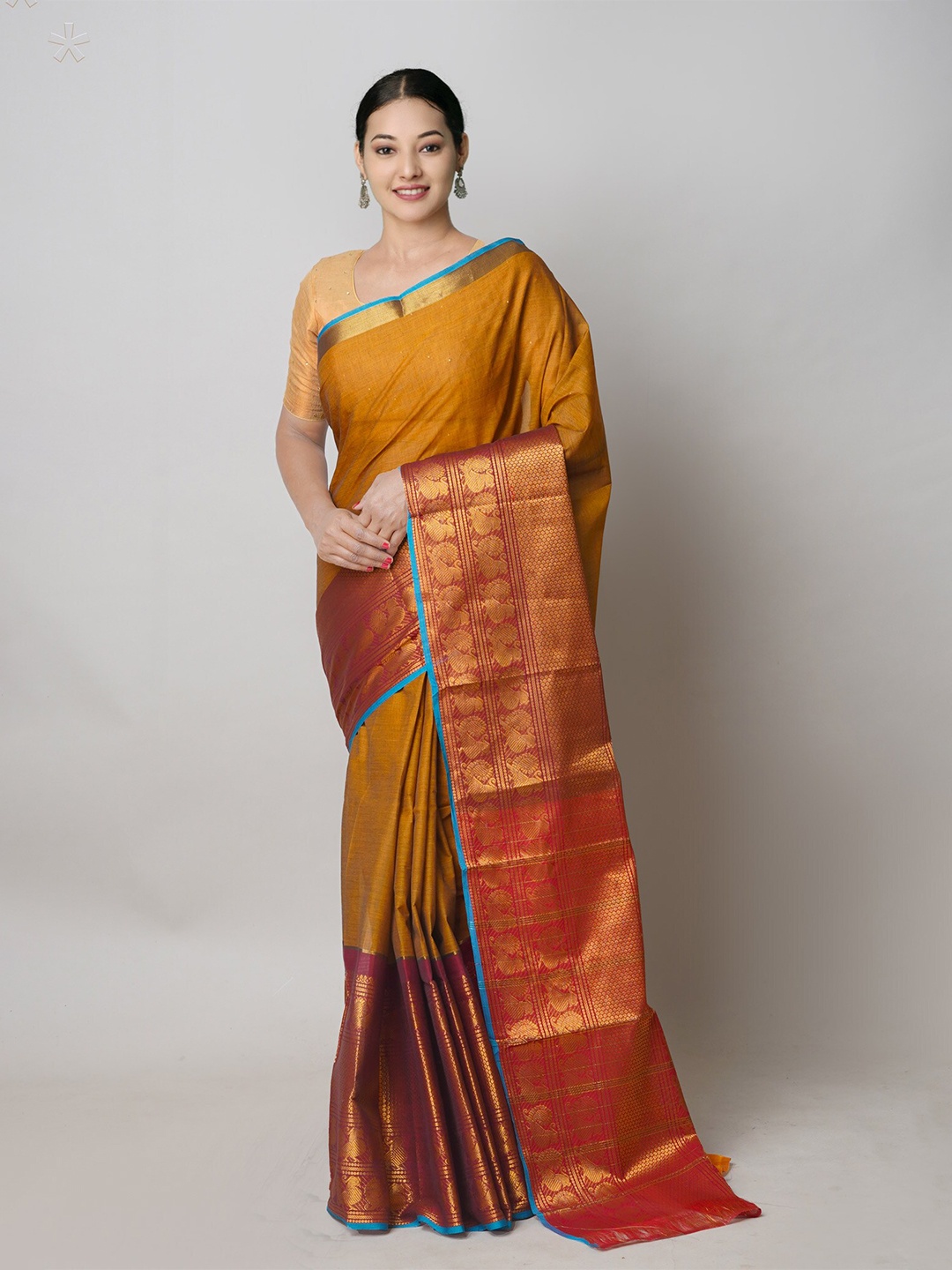 

Unnati Silks Pure Cotton Handloom Narayan Peth Saree, Brown