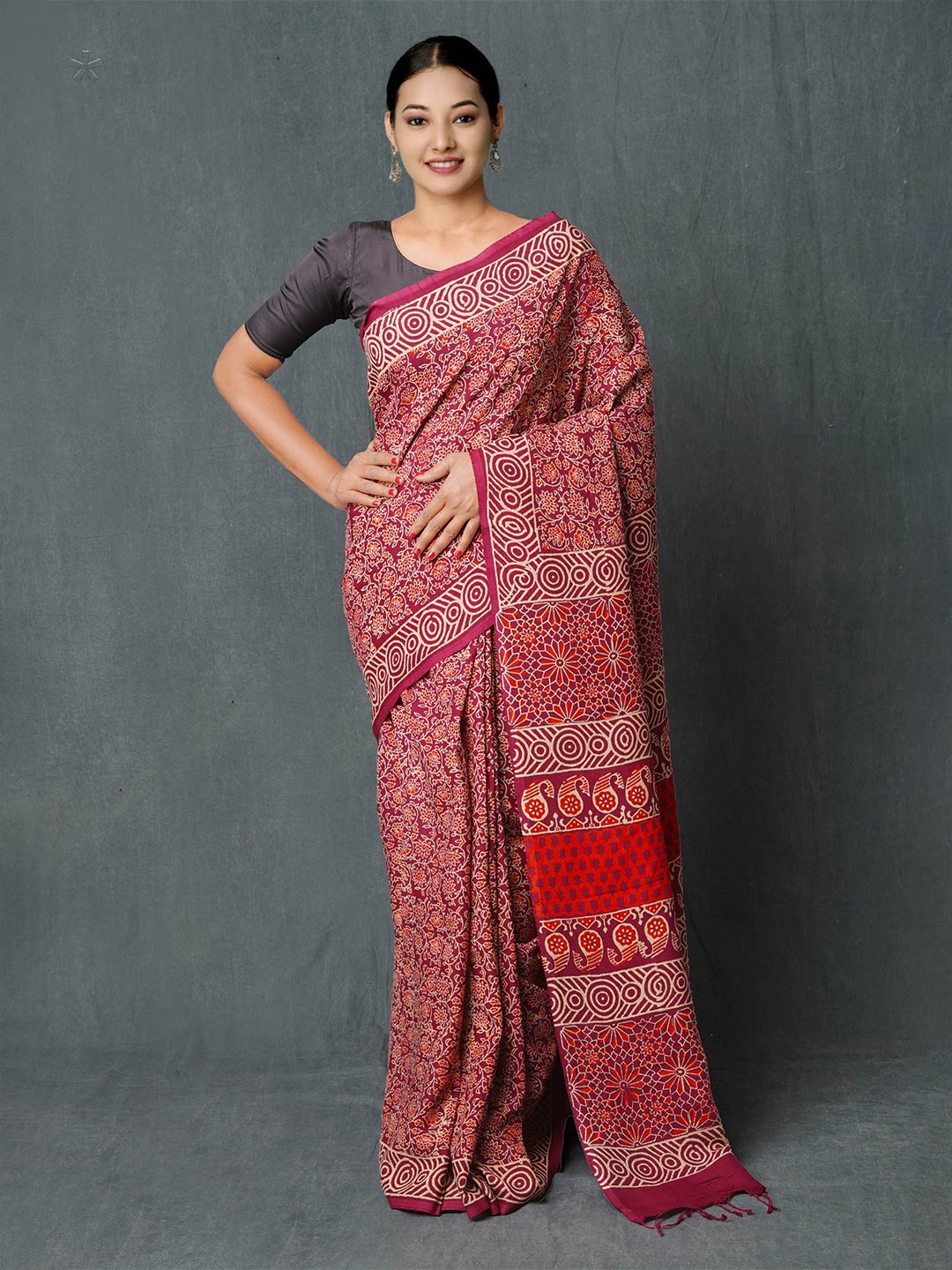 

Unnati Silks Floral Printed Chanderi Saree, Burgundy