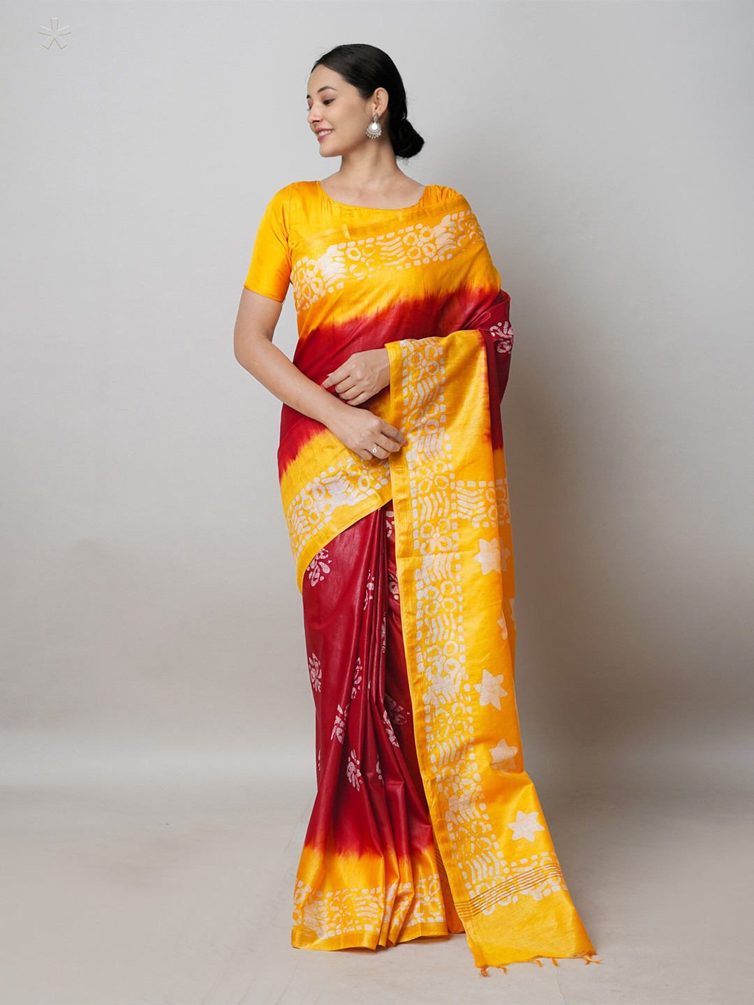 

Unnati Silks Batik Printed Silk Cotton Handloom Chanderi Saree, Red