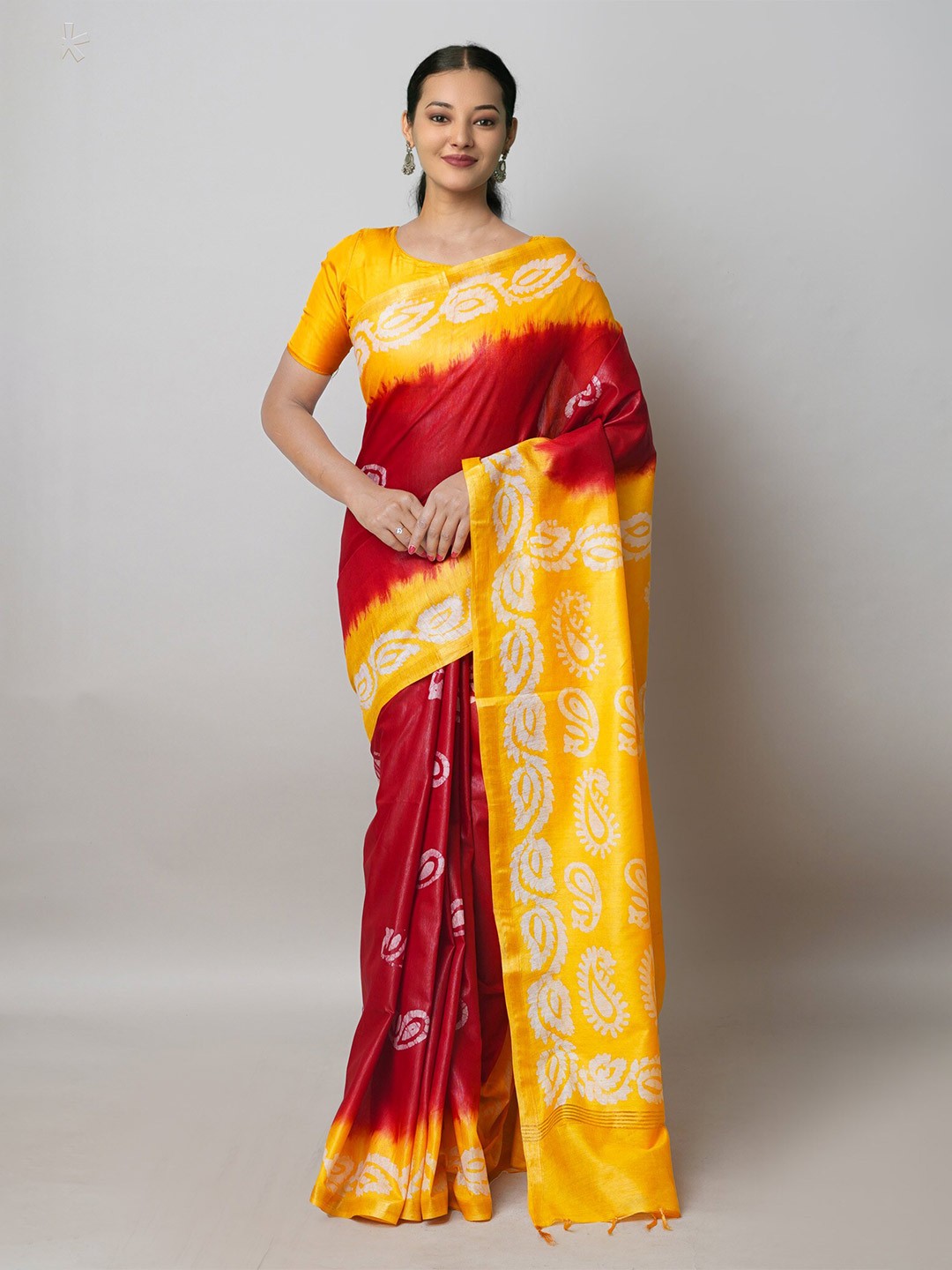 

Unnati Silks Batik Printed Silk Cotton Handloom Chanderi Saree, Red