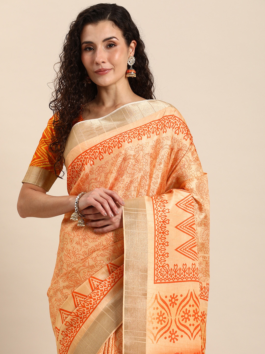 

LOOKNBOOK ART Floral Zari Kota Saree, Orange