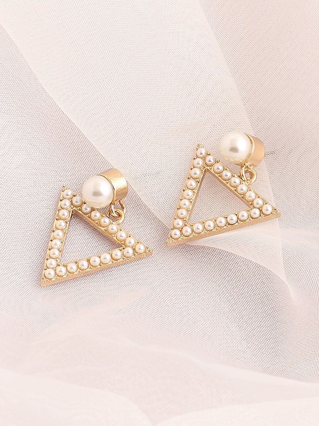 

DressBerry Gold-Plated Artificial Stones Studded Studs Earrings