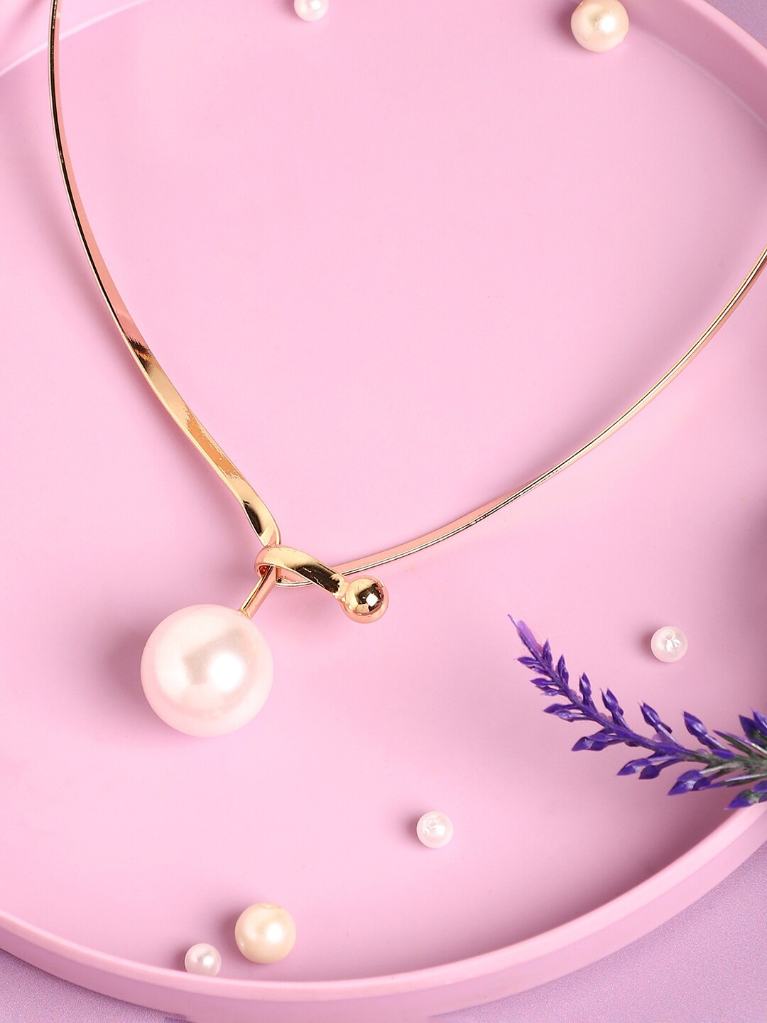 

DressBerry White Gold-Plated Beads Minimal Necklace