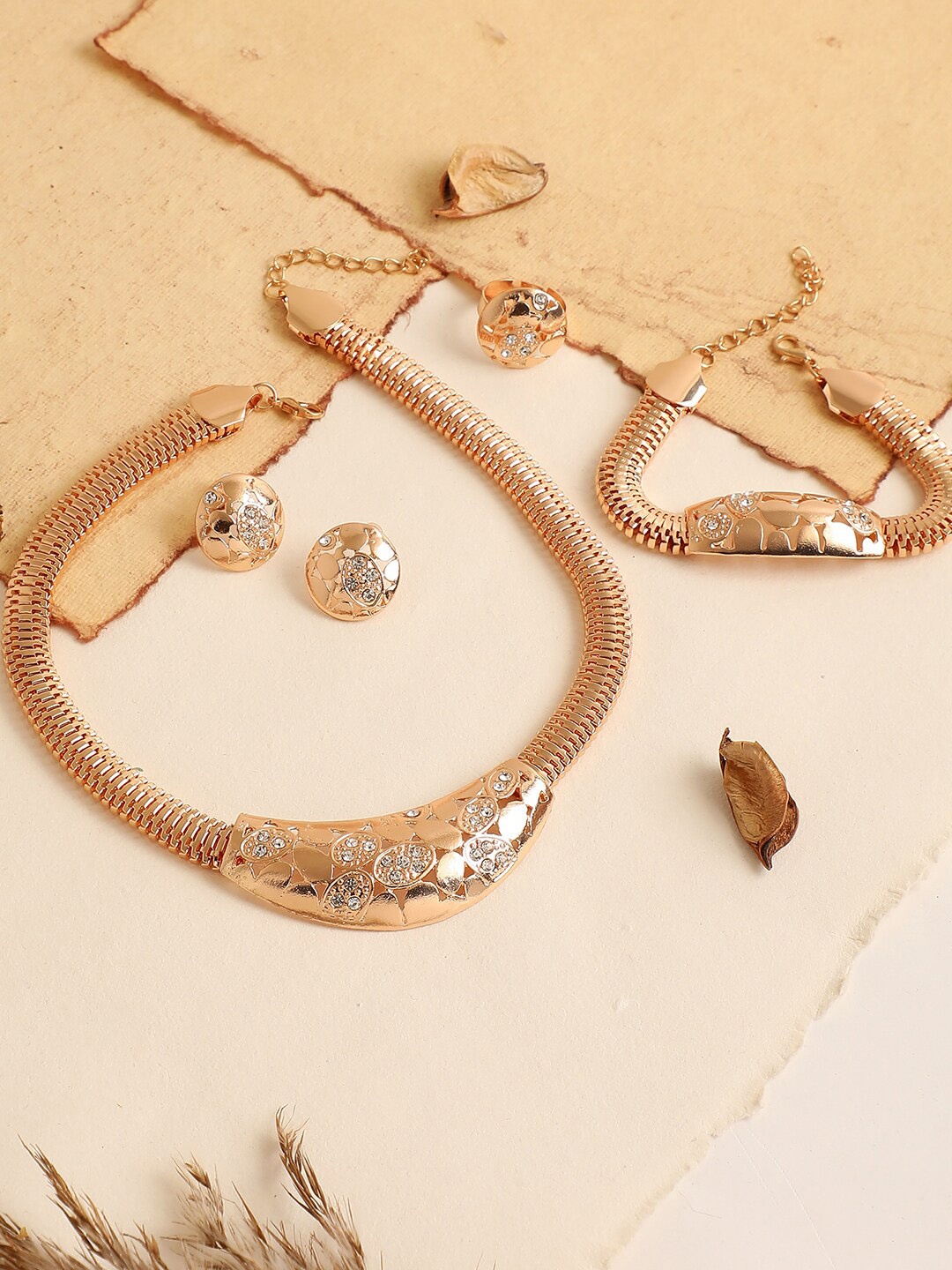 

DressBerry Gold-Plated Stone-Studded Jewellery Set