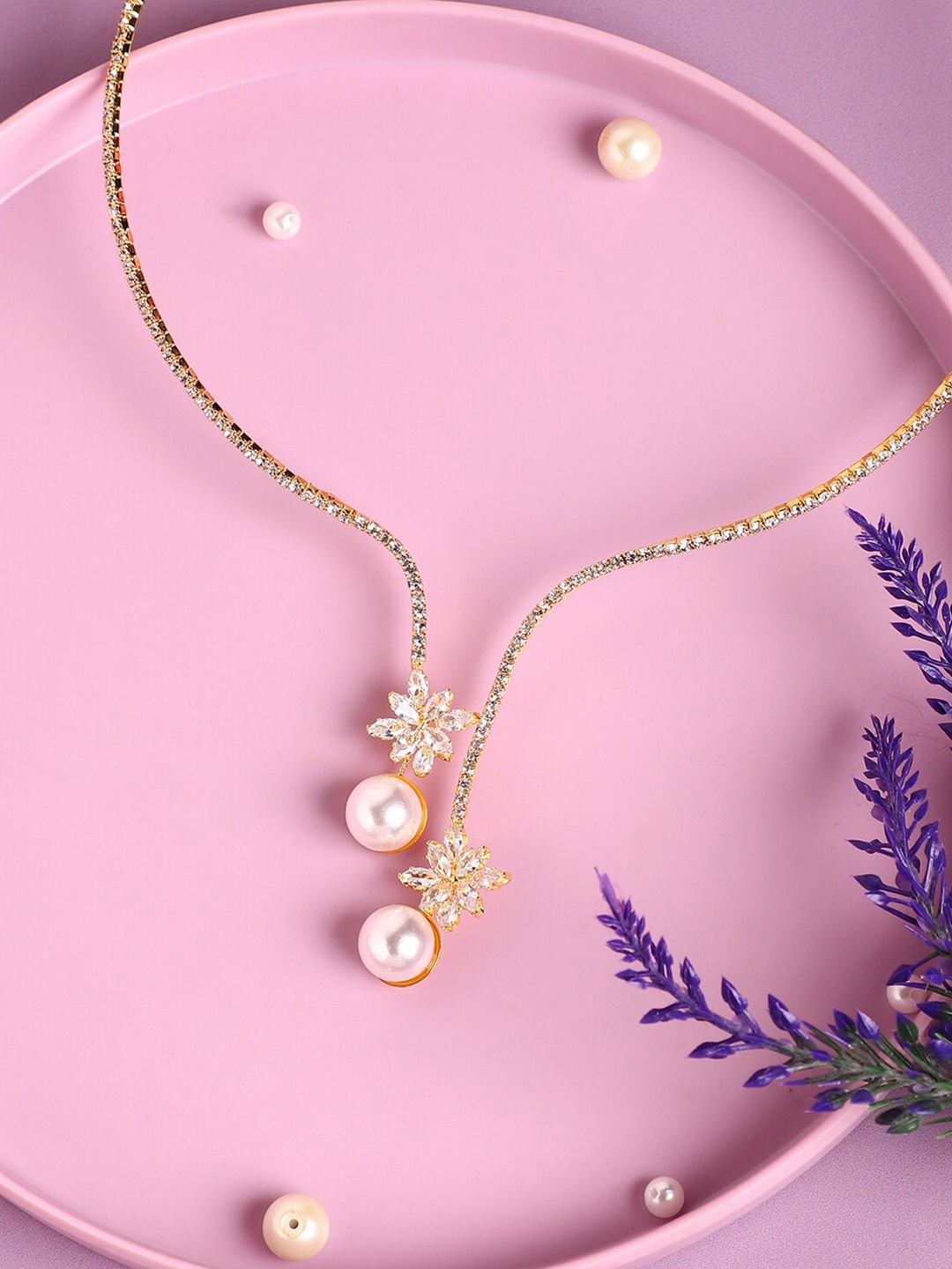 

DressBerry Silver-Plated Artificial Stones Necklace