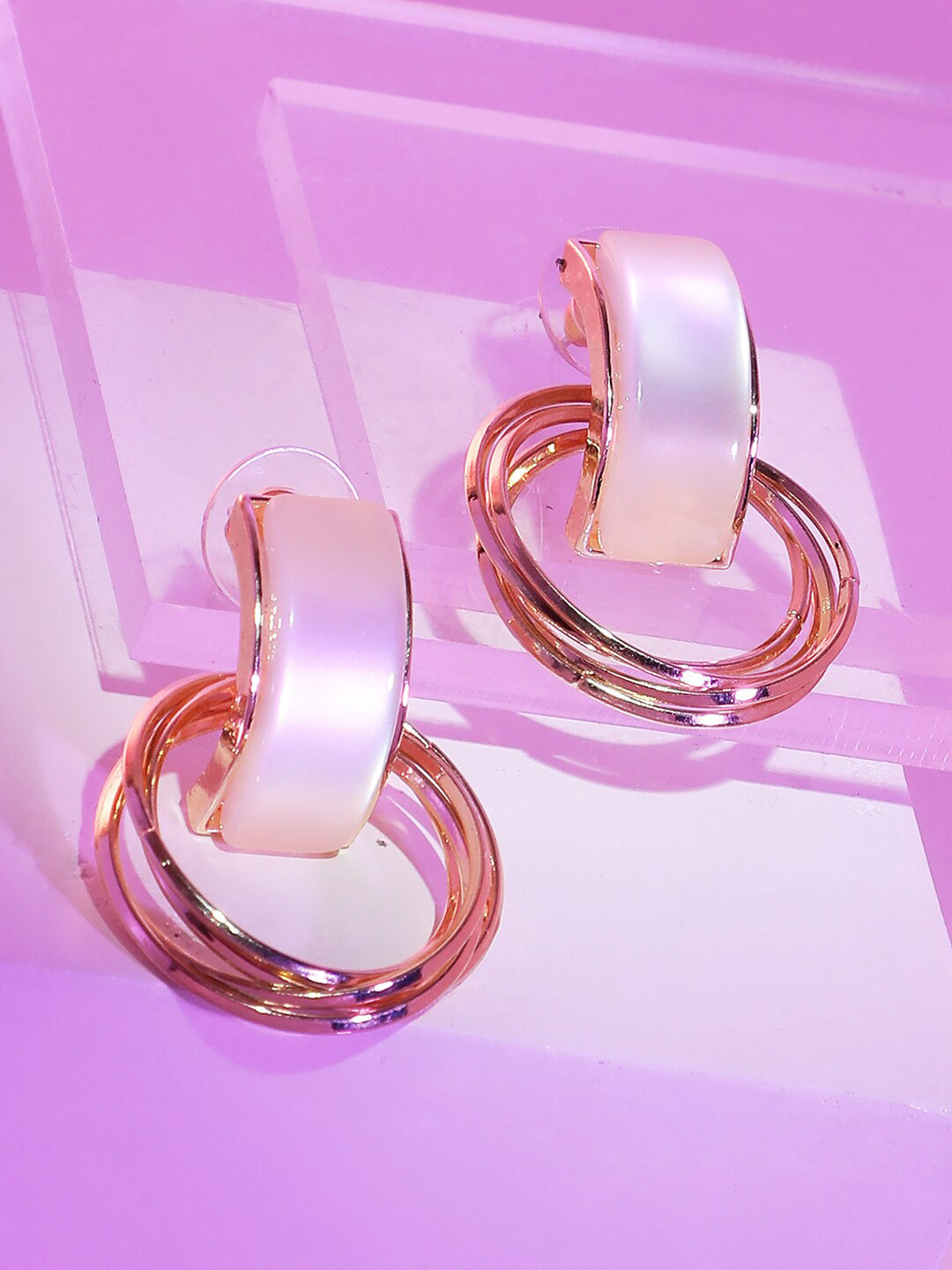 

DressBerry White Gold-Plated Drop Earrings