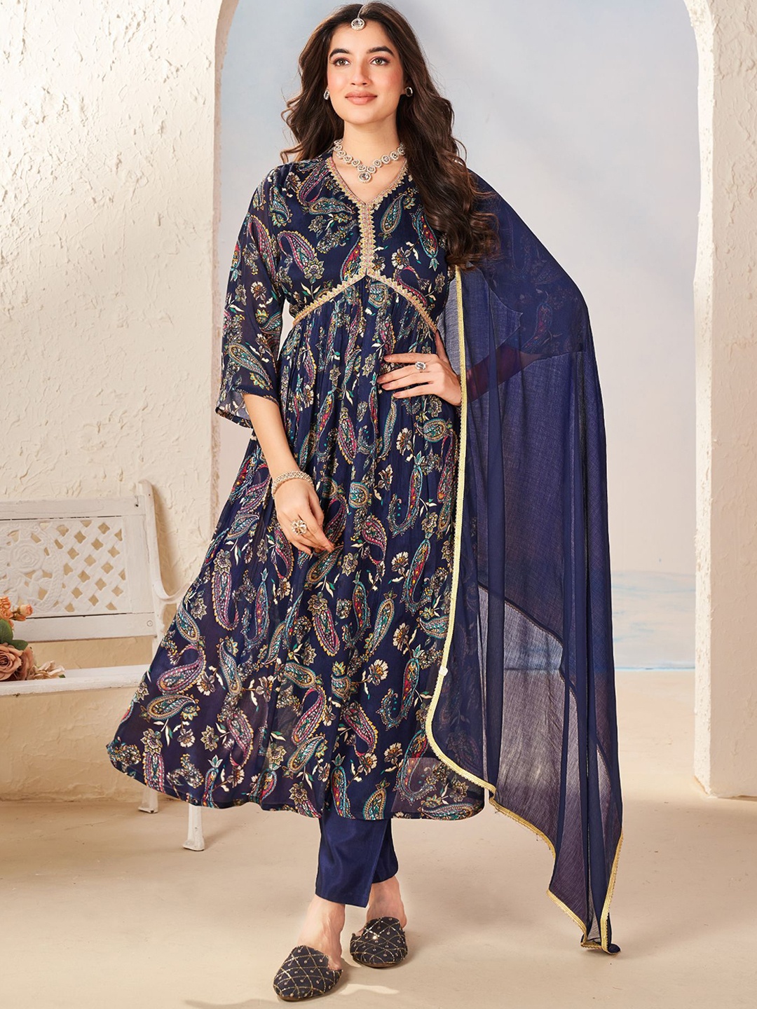 

KALINI Floral Printed Kurta & Trousers With Dupatta, Navy blue