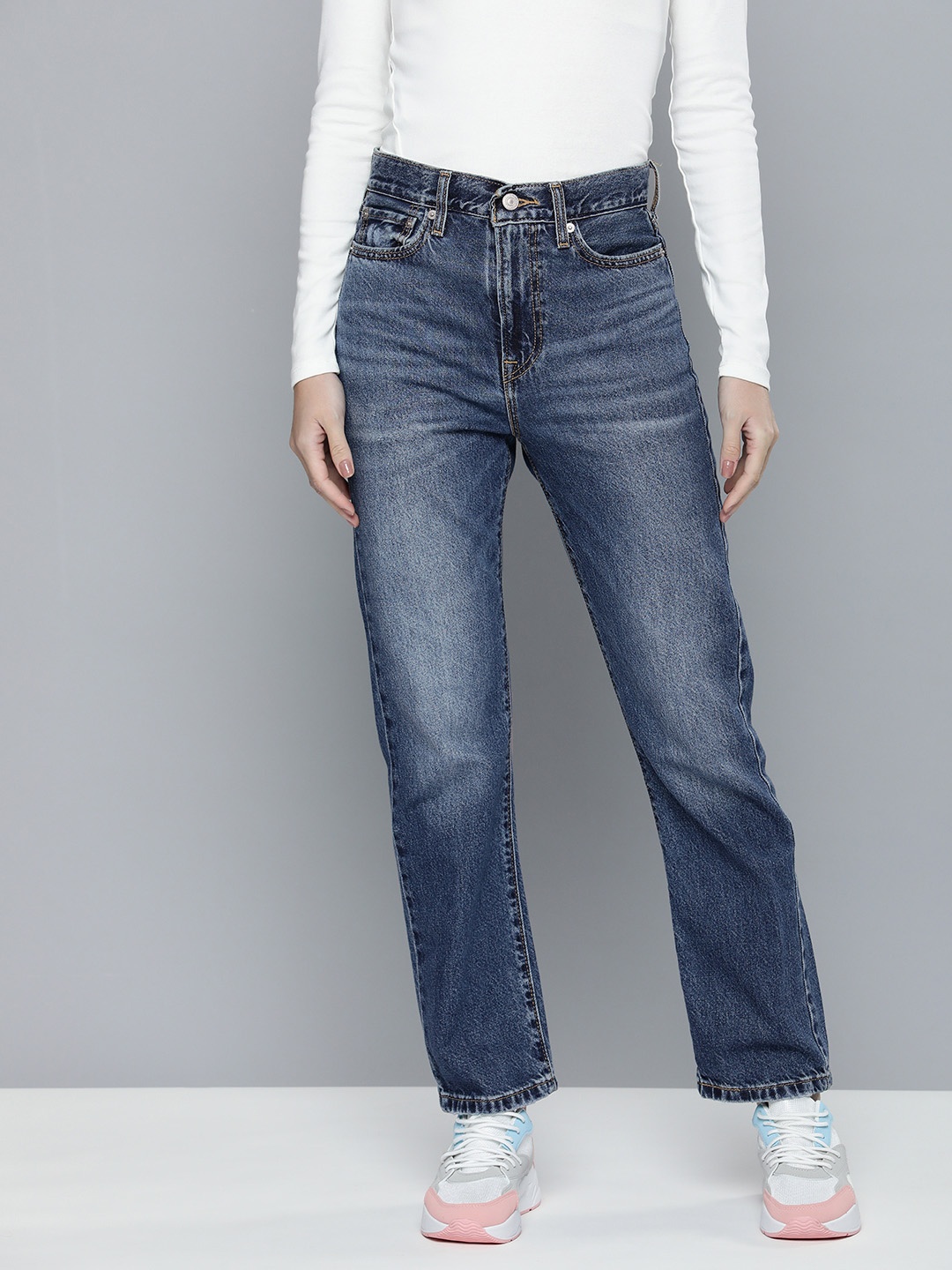 

Levis Women Wedgie Straight Fit High-Rise Heavy Fade Pure Cotton Jeans, Blue