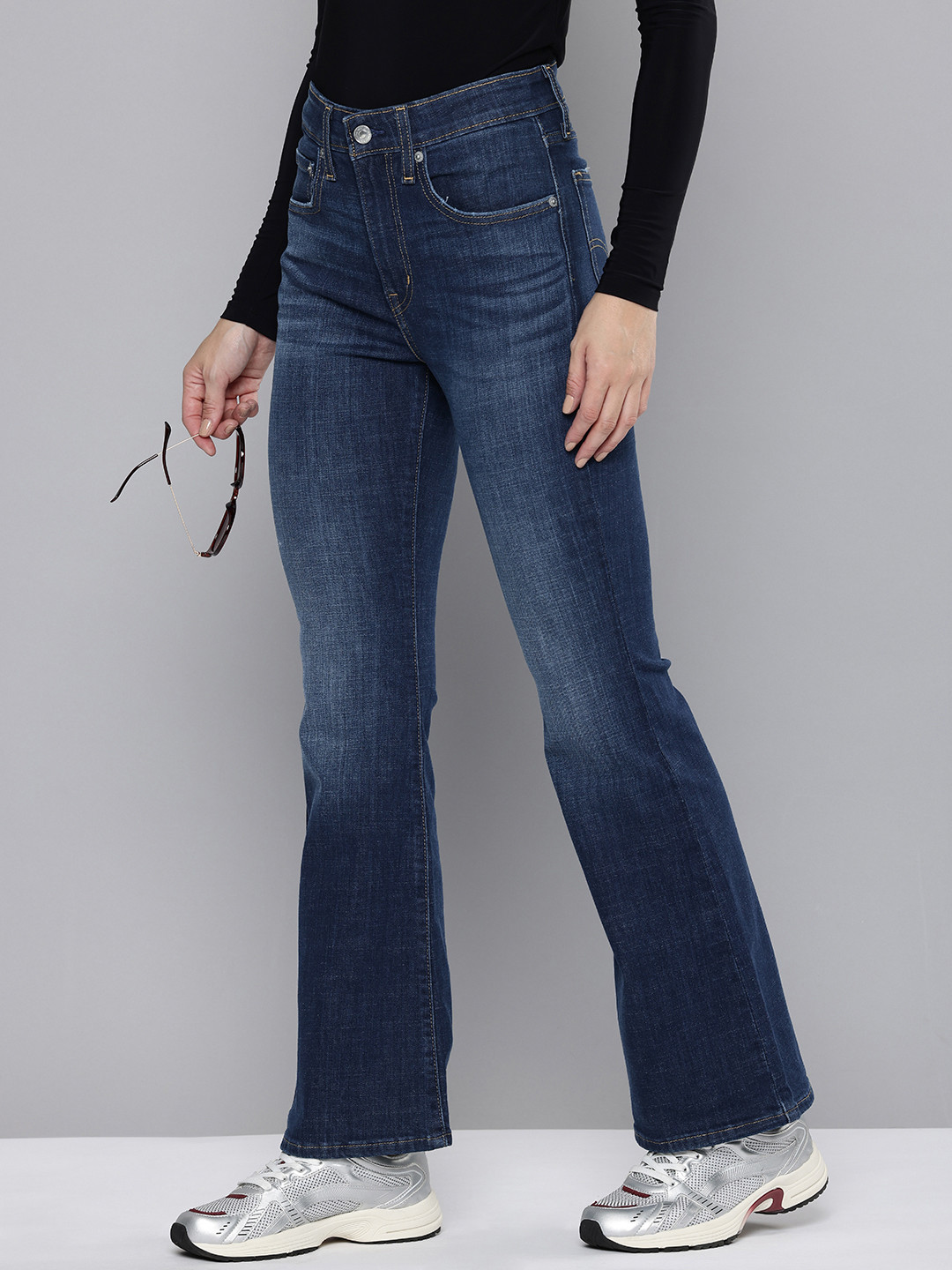 

Levis Women High-Rise 726 Flared Heavy Fade Stretchable Jeans, Blue