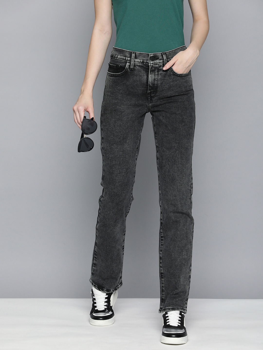 

Levis Women 314 Slim Fit High Rise Light Fade Stretchable Jeans, Black