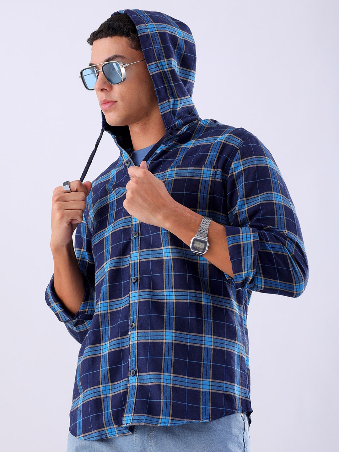 

Hardsoda by The Indian Garage Co Men Blue Checked Casual Shirt