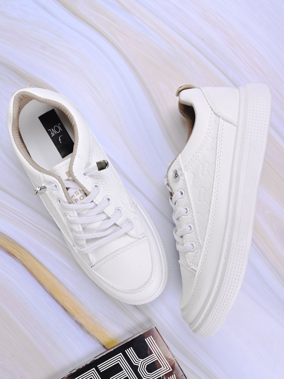 

Jove Women Textured Lightweight Comfort Insole Sneakers, White