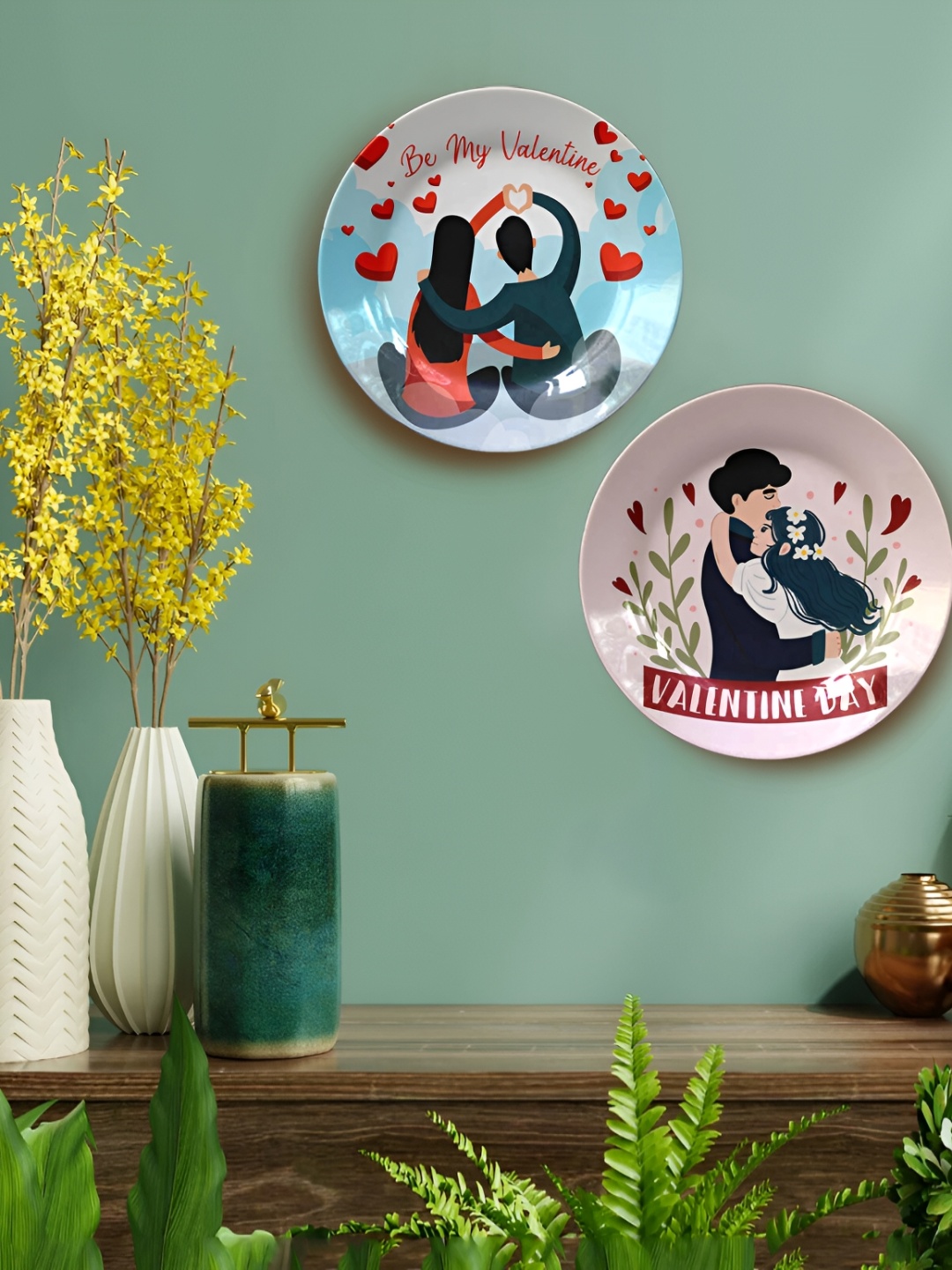 JIKRAA 2 Pcs Beige & Red Valentine Day Ceramic Wall Plate