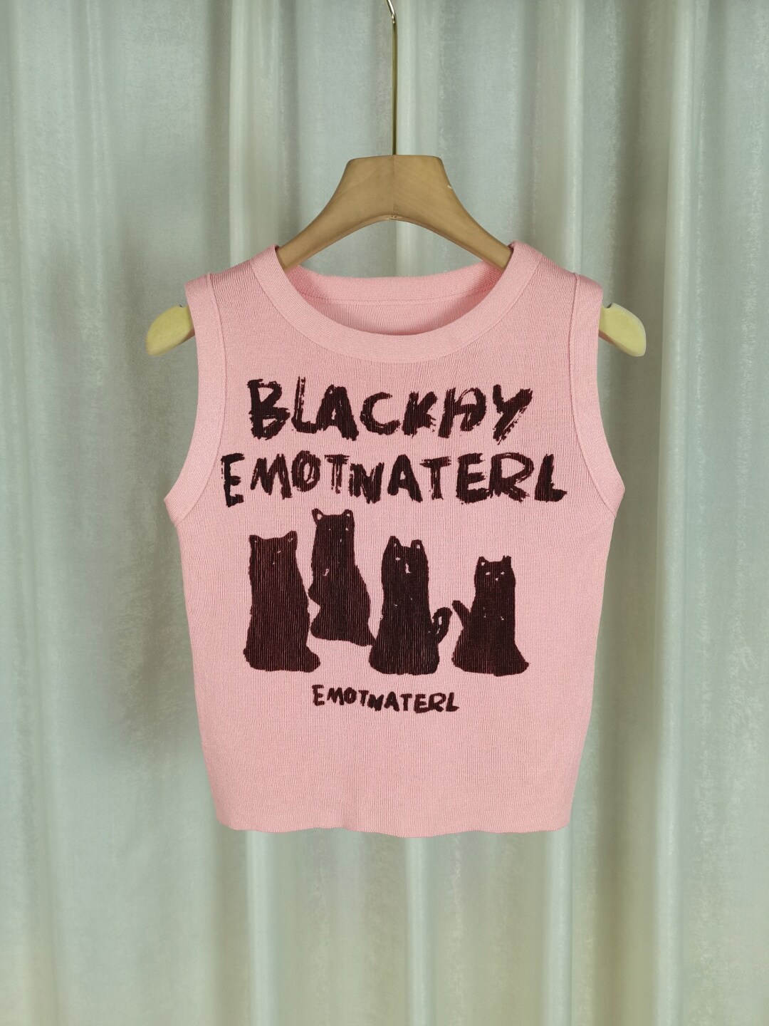 

StyleCast Teen Girls Pink Typography Printed Sleeveless Top