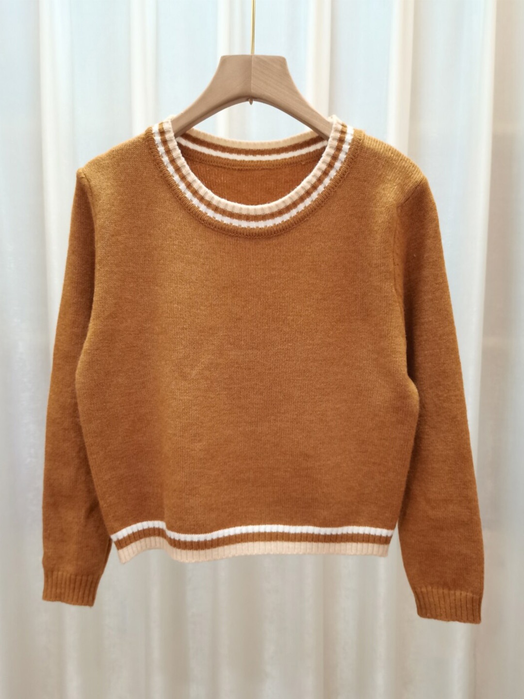 

StyleCast Girls Brown Round Neck Long Sleeves Pullover Sweater