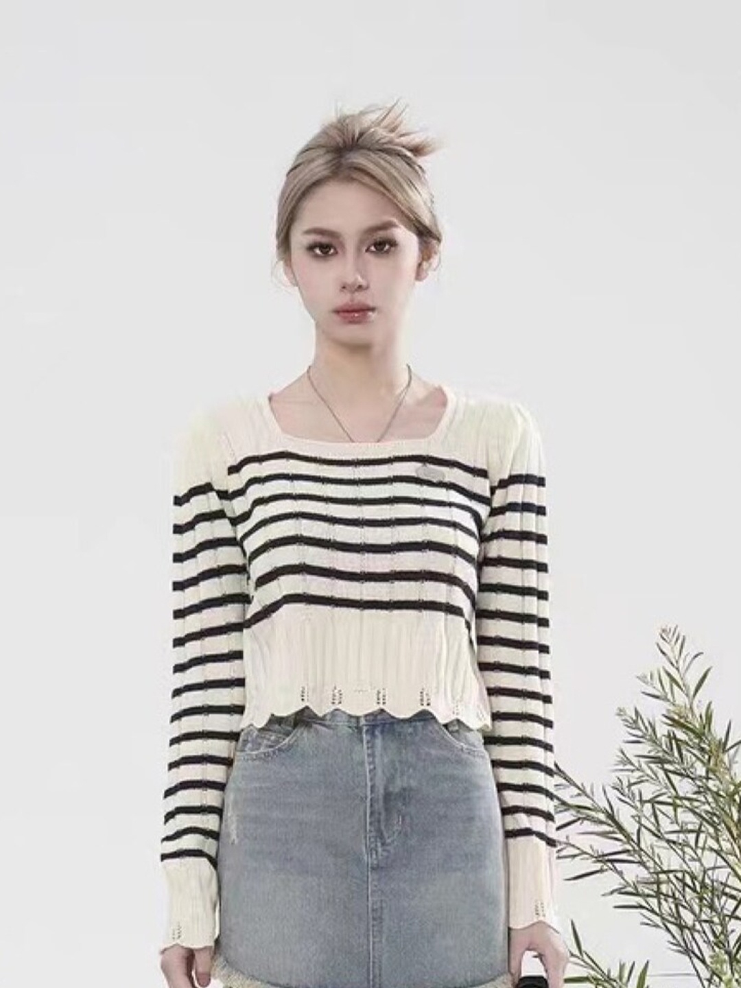 

StyleCast Girls White Striped Round Neck Regular Top