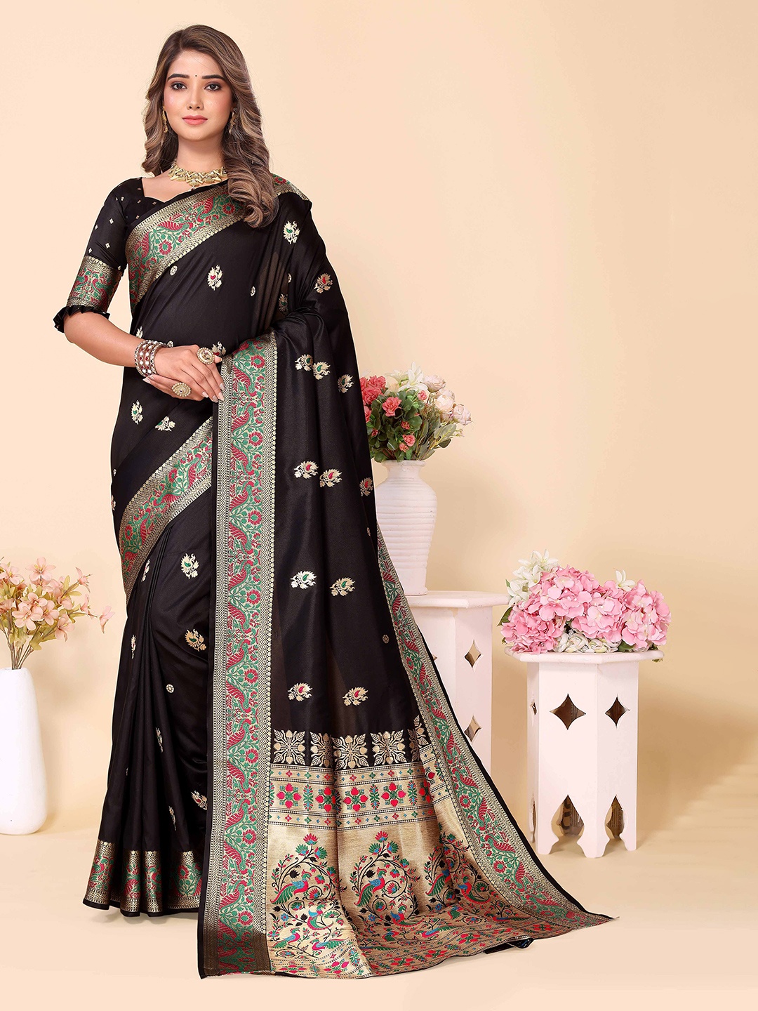 

Ekta Textiles Ethnic Motifs Woven Design Zari Pure Silk Banarasi Saree, Black