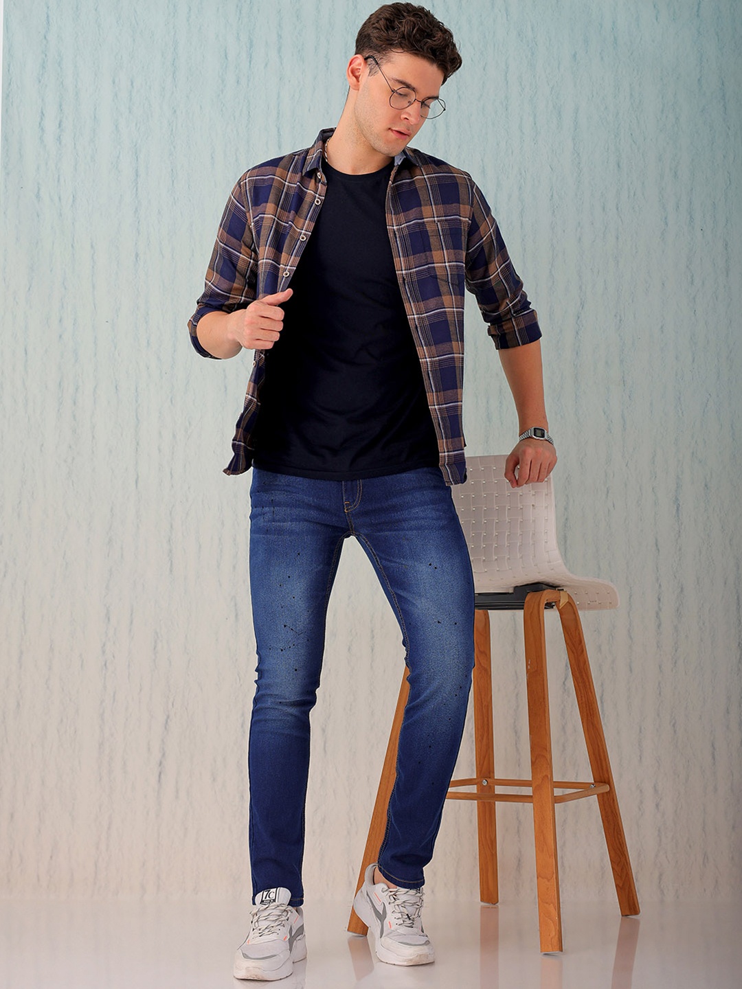

Hardsoda by The Indian Garage Co Men Printed Slim Fit Light Fade Stretchable Jeans, Blue