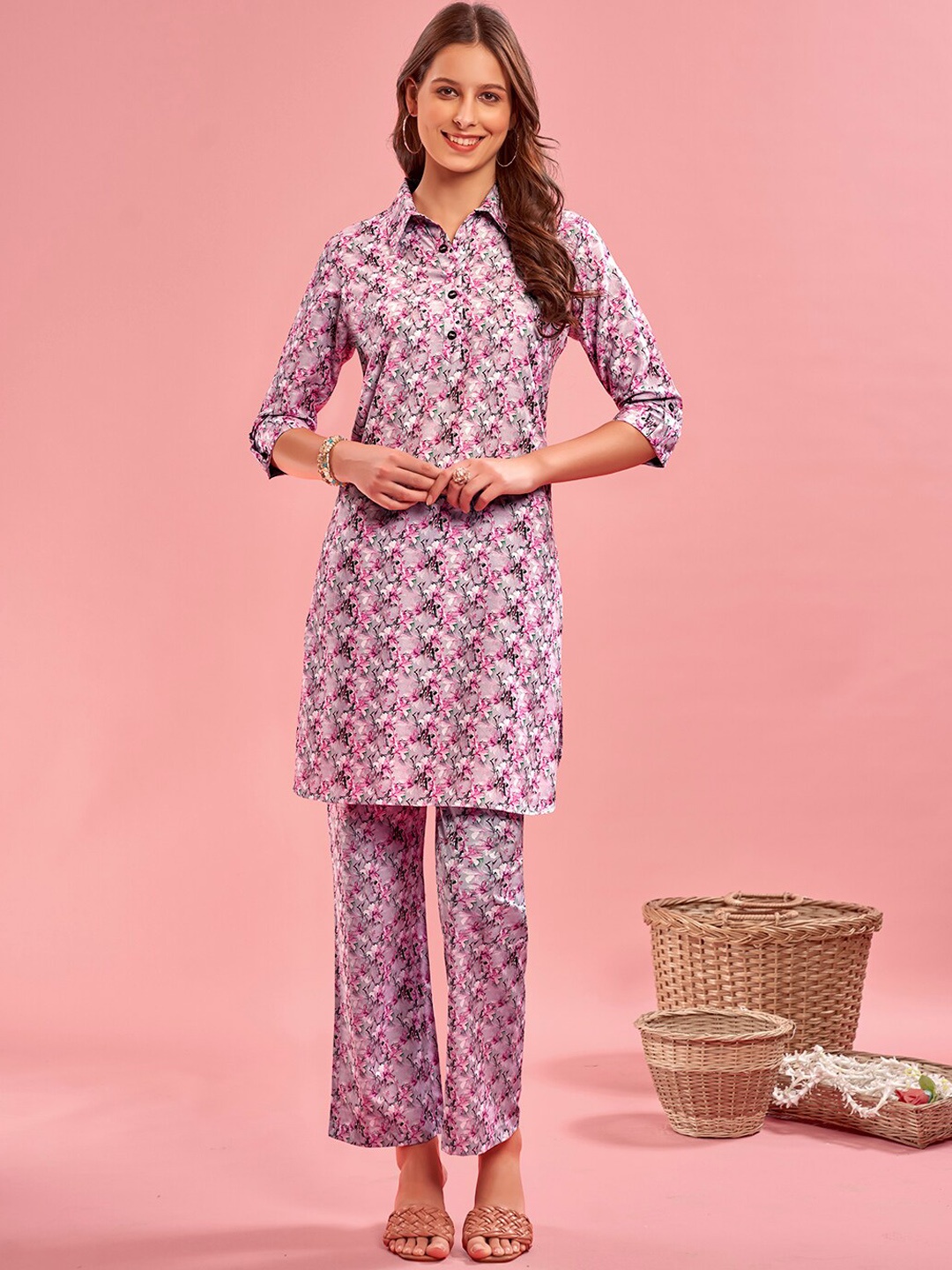 

Anouk Floral Printed Spread Collar Tunic With Trousers, Purple