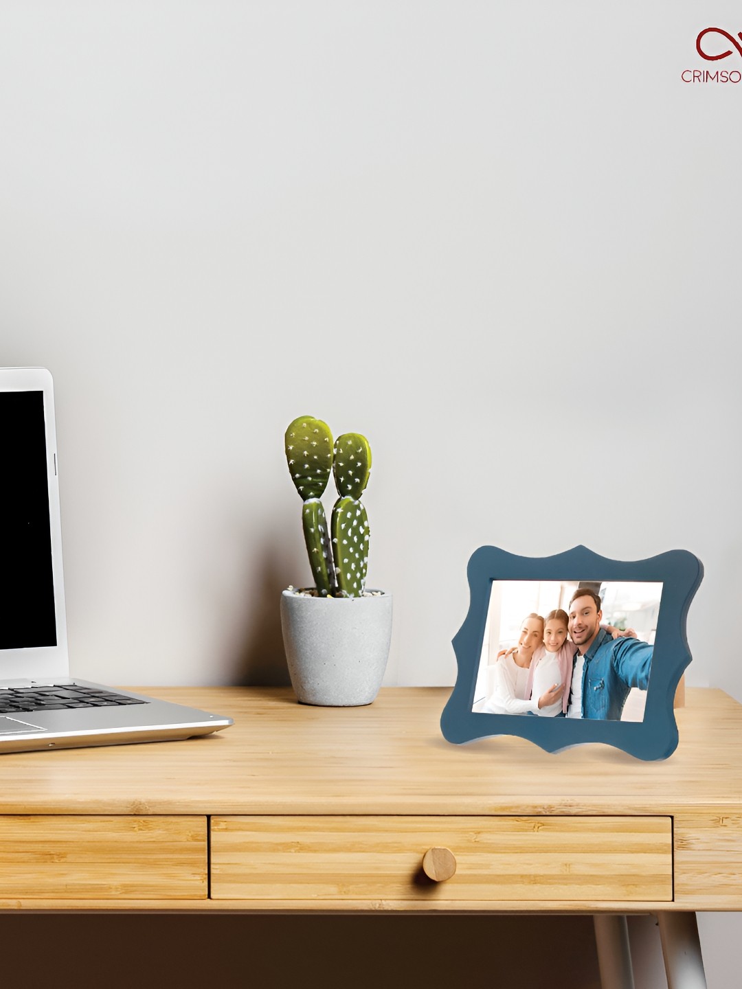 

Crimson Knot Blue & White MDF Table Photo Frame