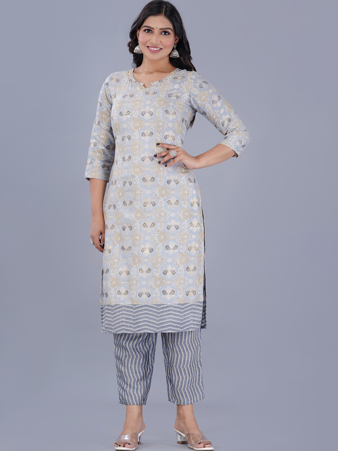

KALINI Ethnic Motifs Printed Round Neck Beads and Stones Kurta with Trousers, Grey