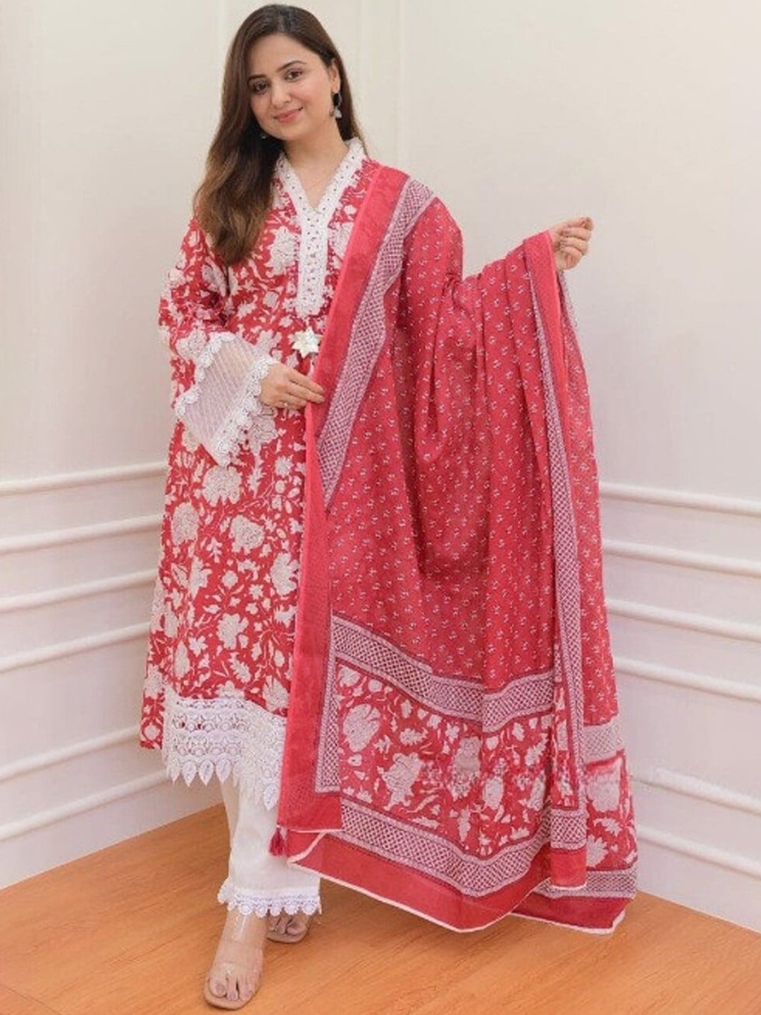 

BRASK INDIA Floral Printed V-Neck A-Line Kurta with Trousers & With Dupatta, Red