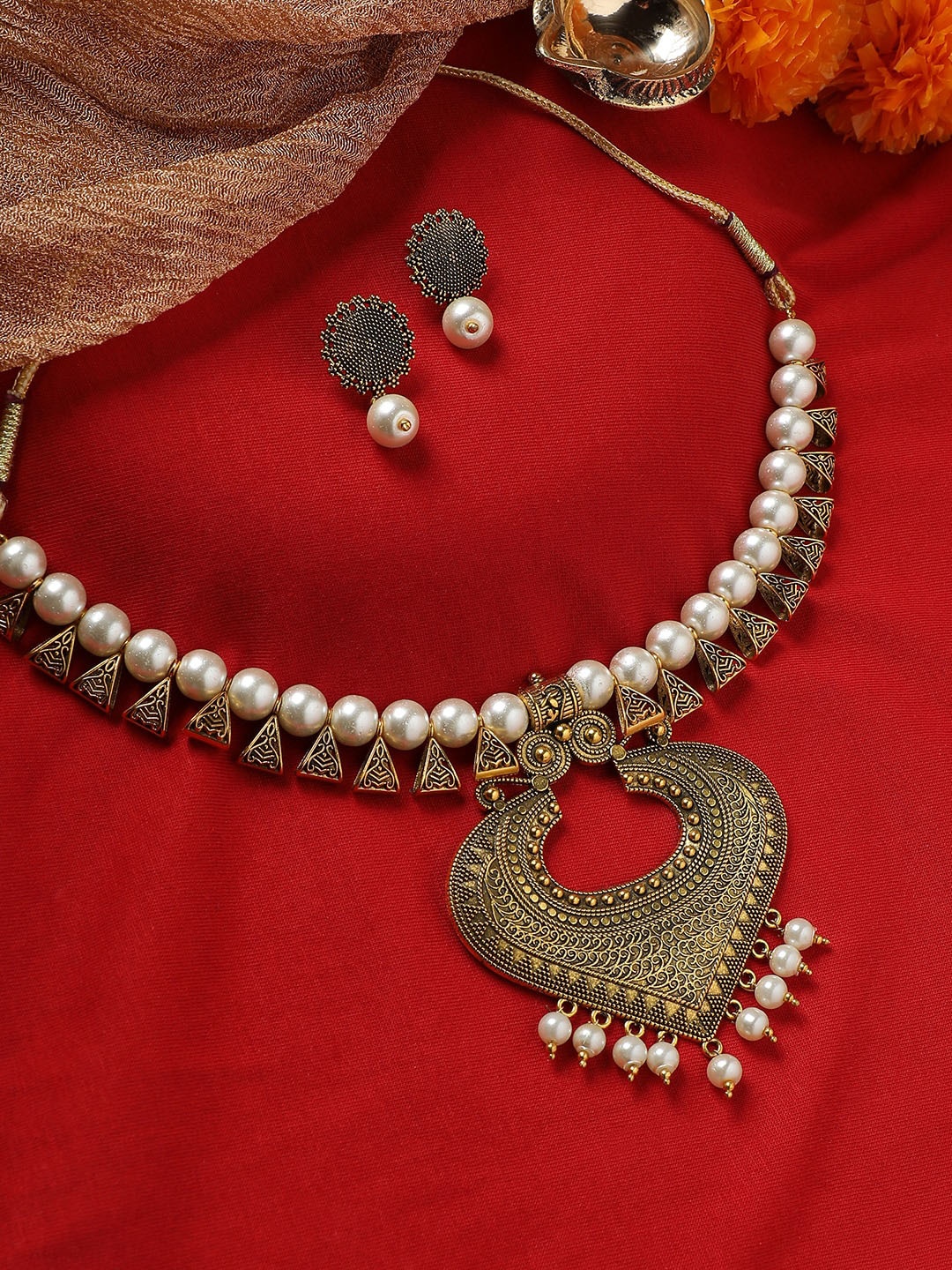 

Anouk Gold-Plated Pearl Studded & Beaded Jewellery Set