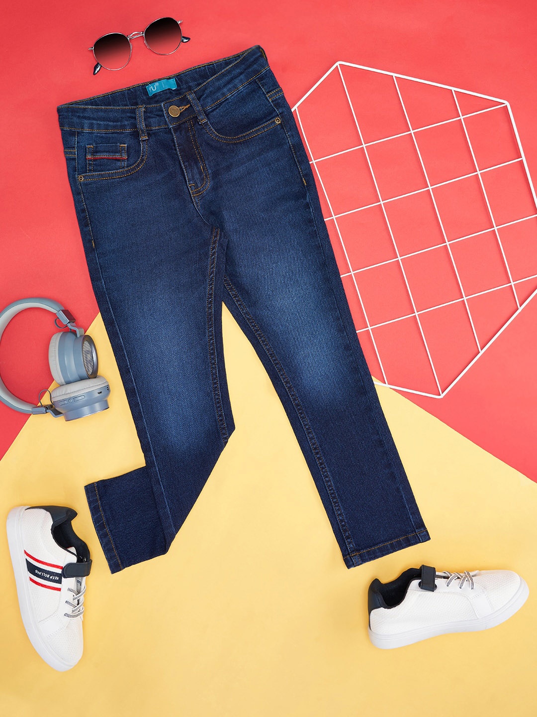 

YU by Pantaloons Boys Clean Look Slim Fit Jeans, Blue