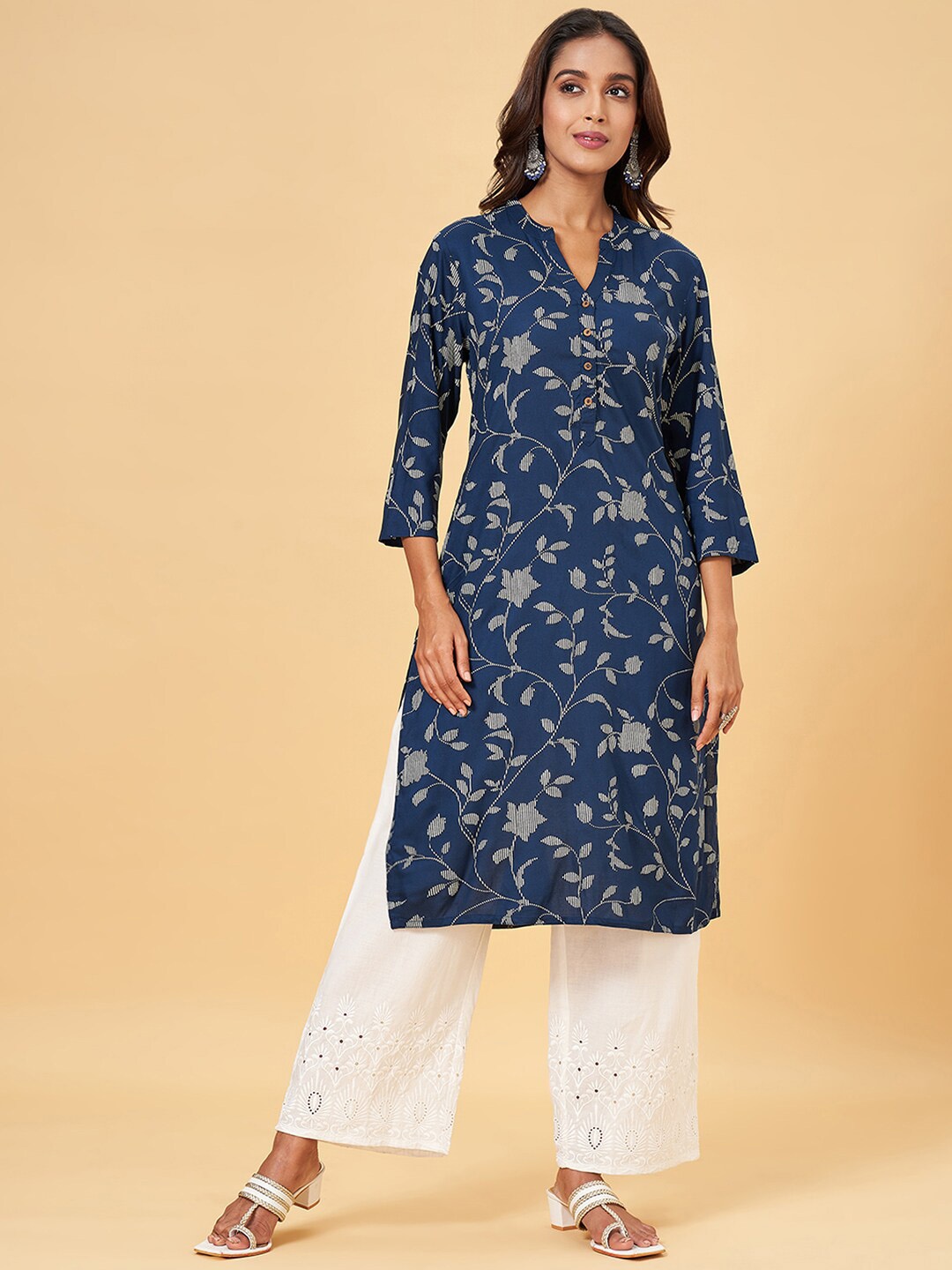 

RANGMANCH BY PANTALOONS Floral Printed Band Collar Kurta, Navy blue