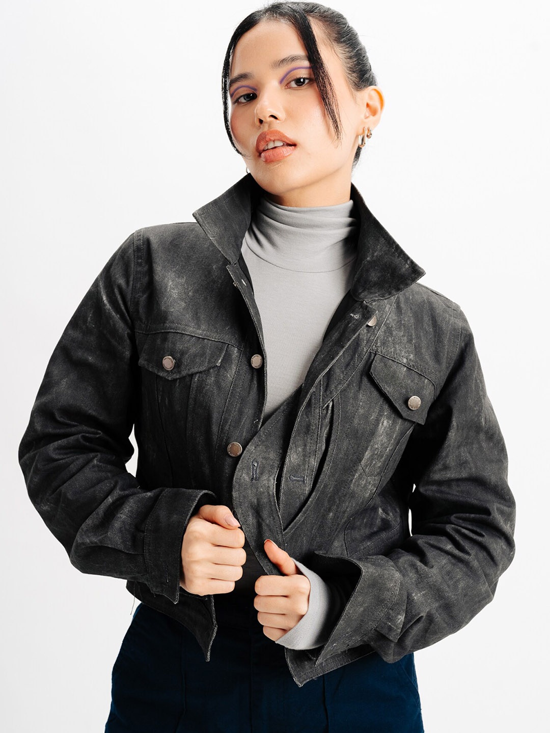 

FREAKINS Washed Spread Collar Denim Jacket, Black