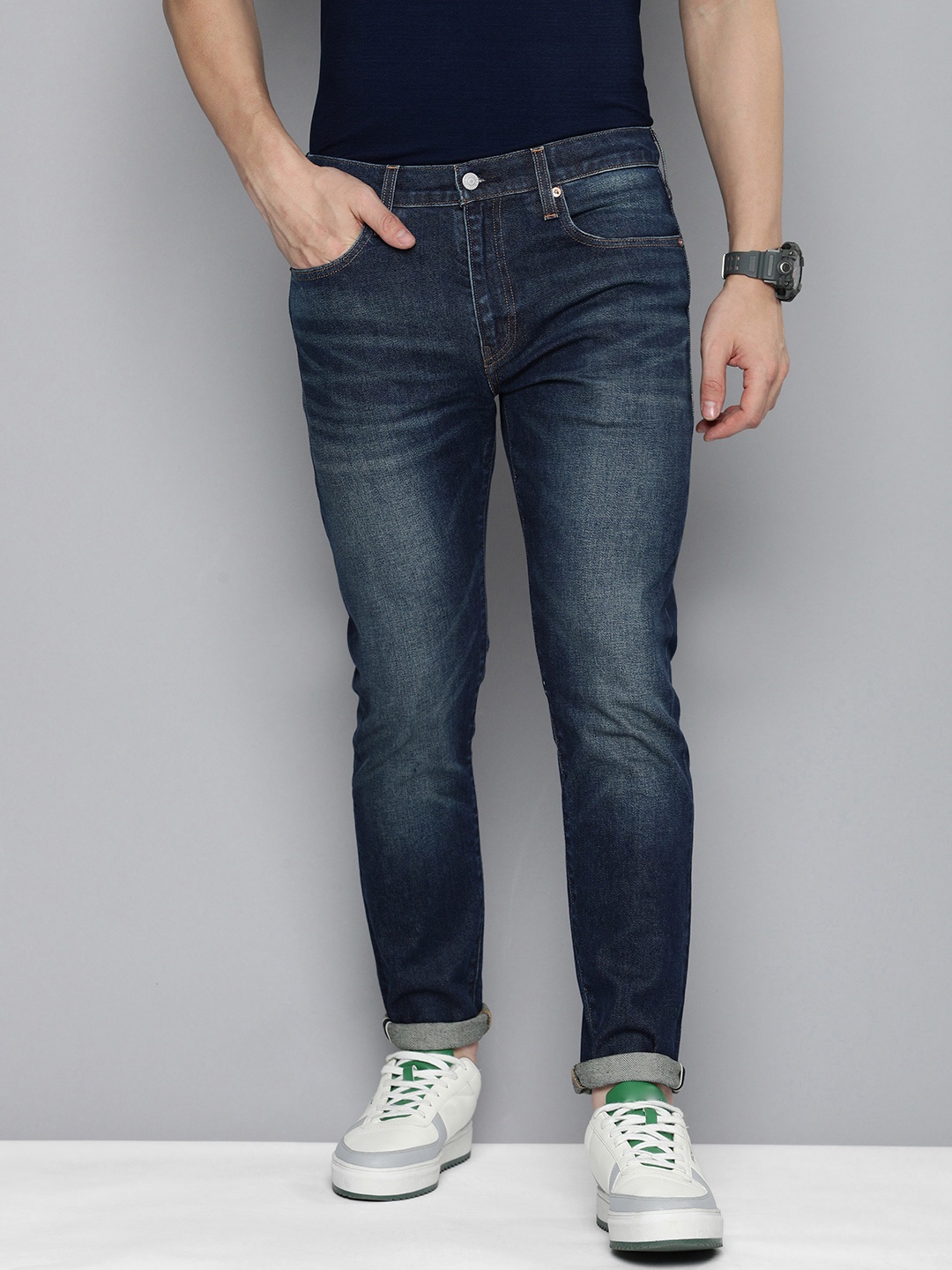 

Levis Men 512 Slim Tapered Fit Light Fade Stretchable Jeans, Navy blue